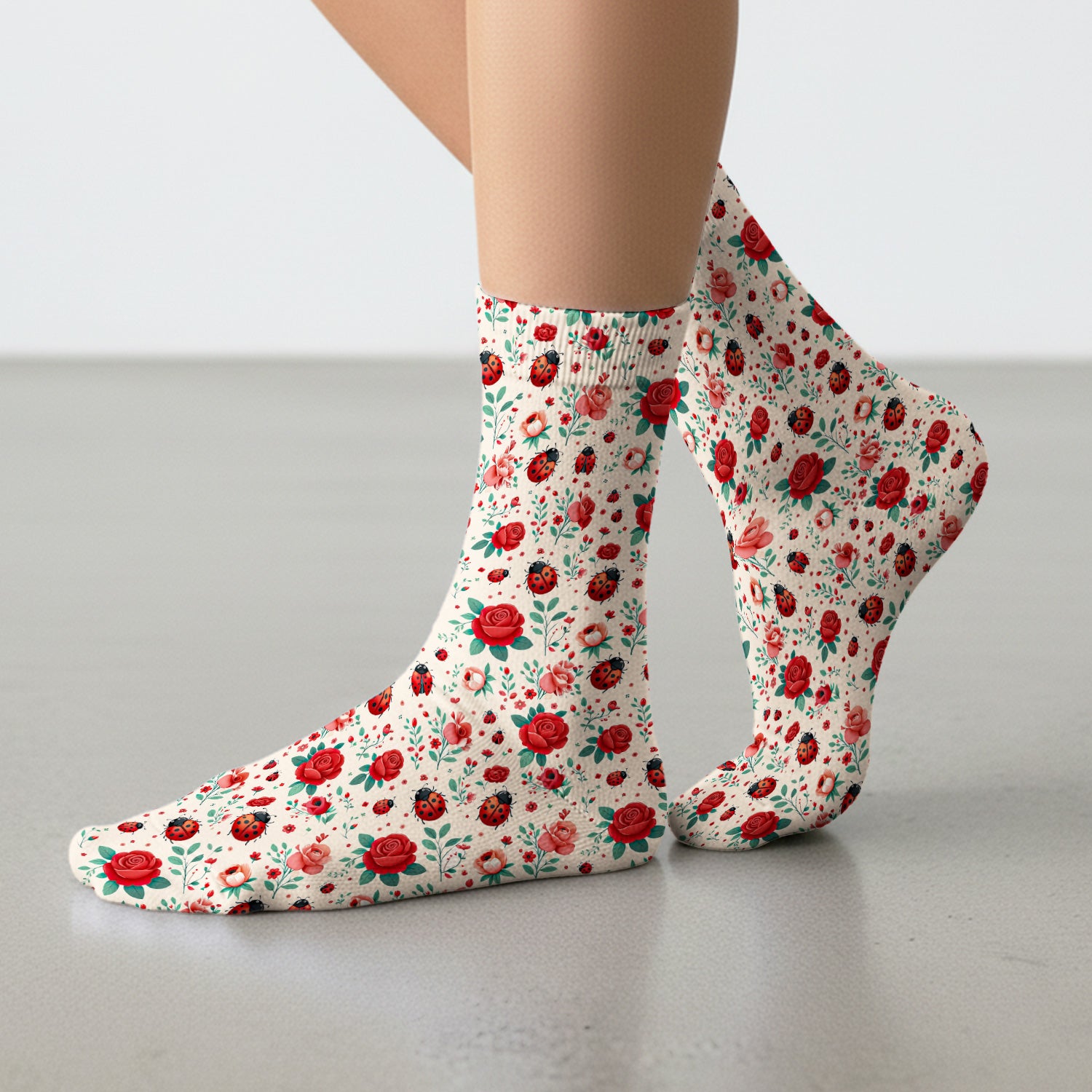 Cute Ladybug Red Rose Floral Socks, Socks for Nurse Doctor