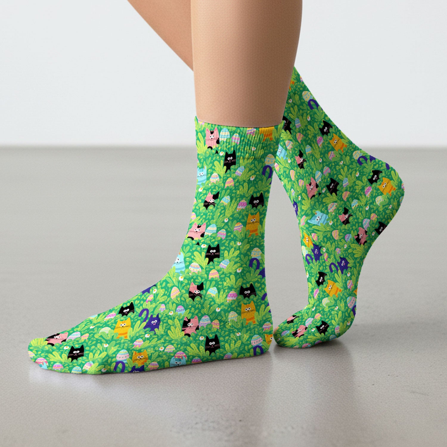 Colorful Easter Cats Green Leaves Print Socks, Breathable Fabrics Medical Uniform