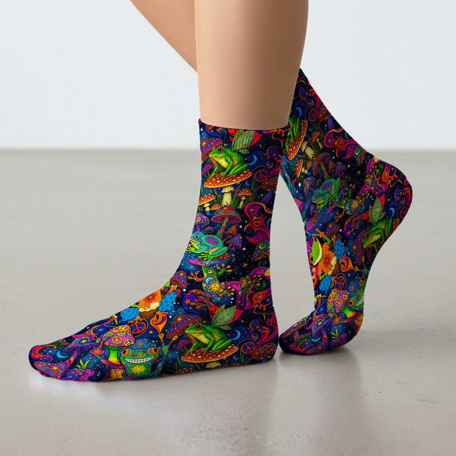 Psychedelic Frog with Mushroom Peace Print Socks, Adult Socks for Men and Women