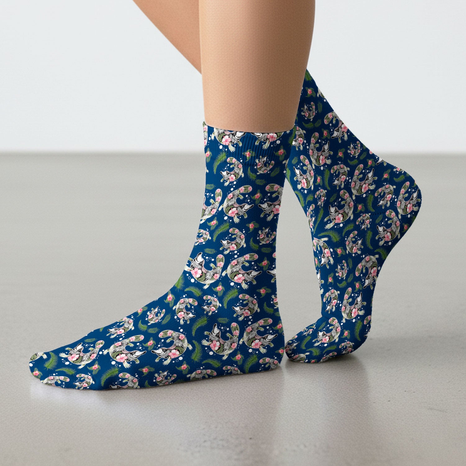 Cute Platypus Scrub Socks, Tropical Floral Animal Pattern Nurse Sock, Breathable Fabrics Nursing Uniform
