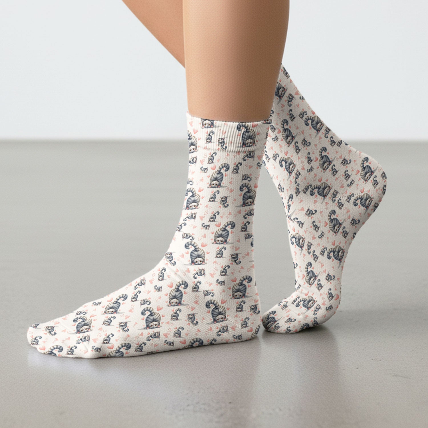 Valentine Cute Cat Scrub Socks, Cat Heart Pattern Nurse Uniform, Comfortable Scrubs For Nurses