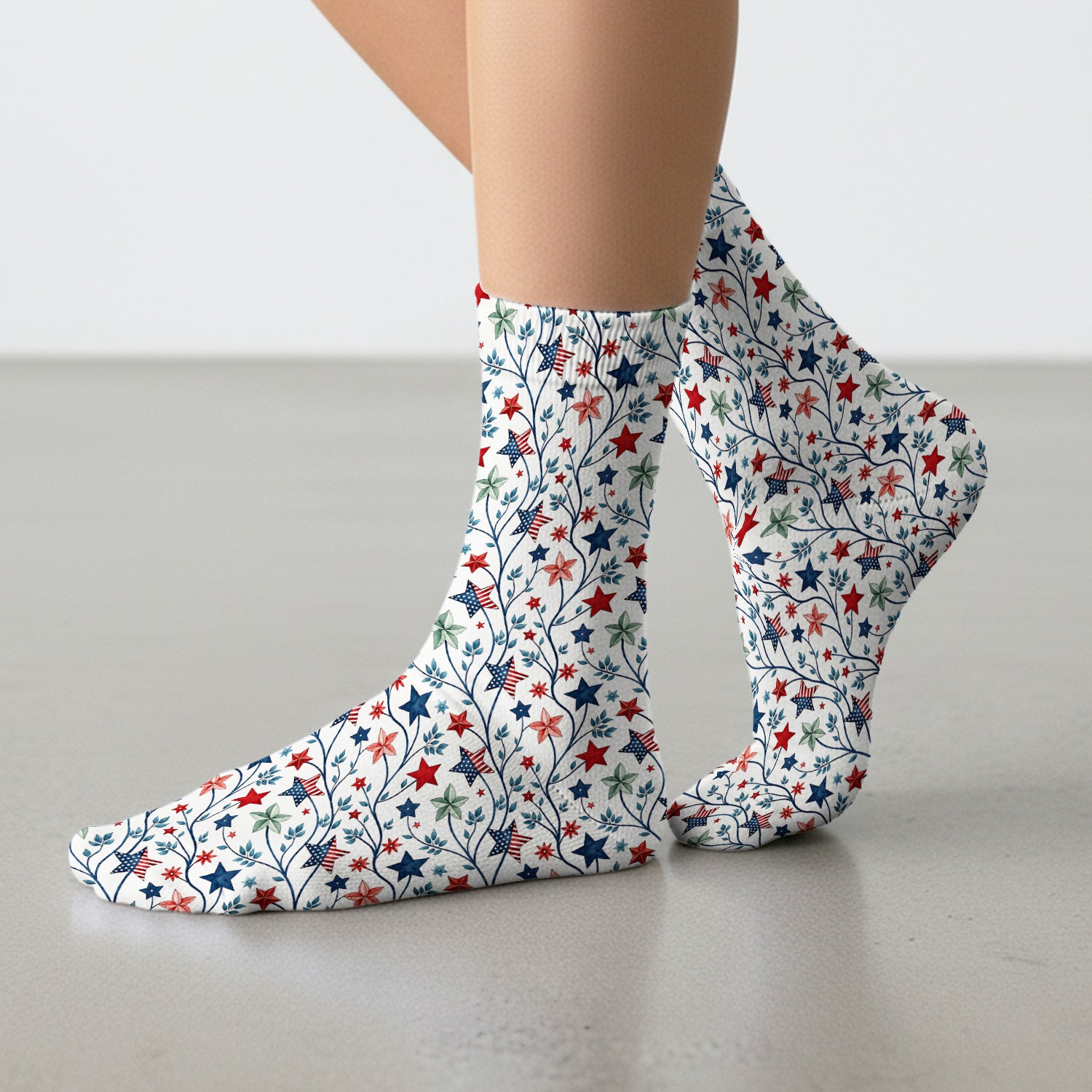 Patriotic Star Vine Floral Print Socks, Adult Socks for Men and Women