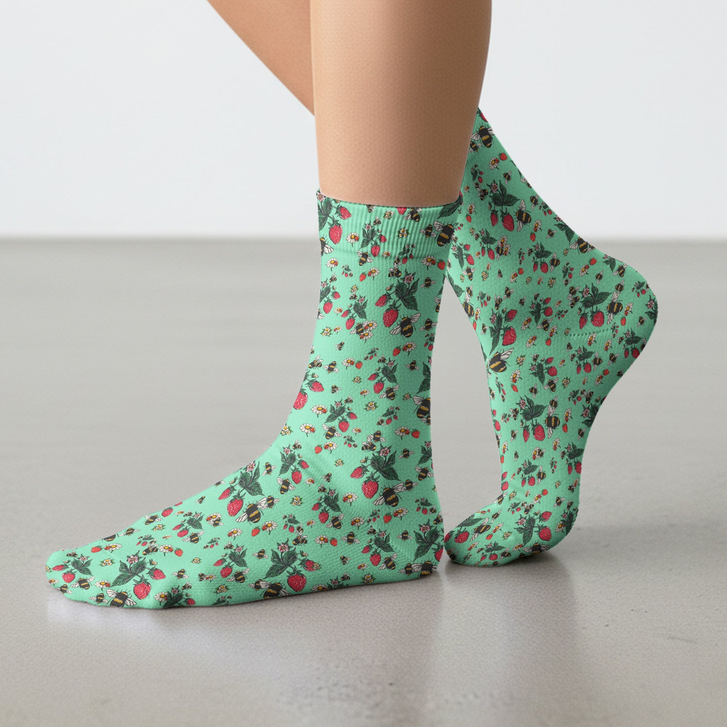 Cute Strawberry Bee Daisy Floral Pattern Scrub Socks, Socks for Nurse Doctor