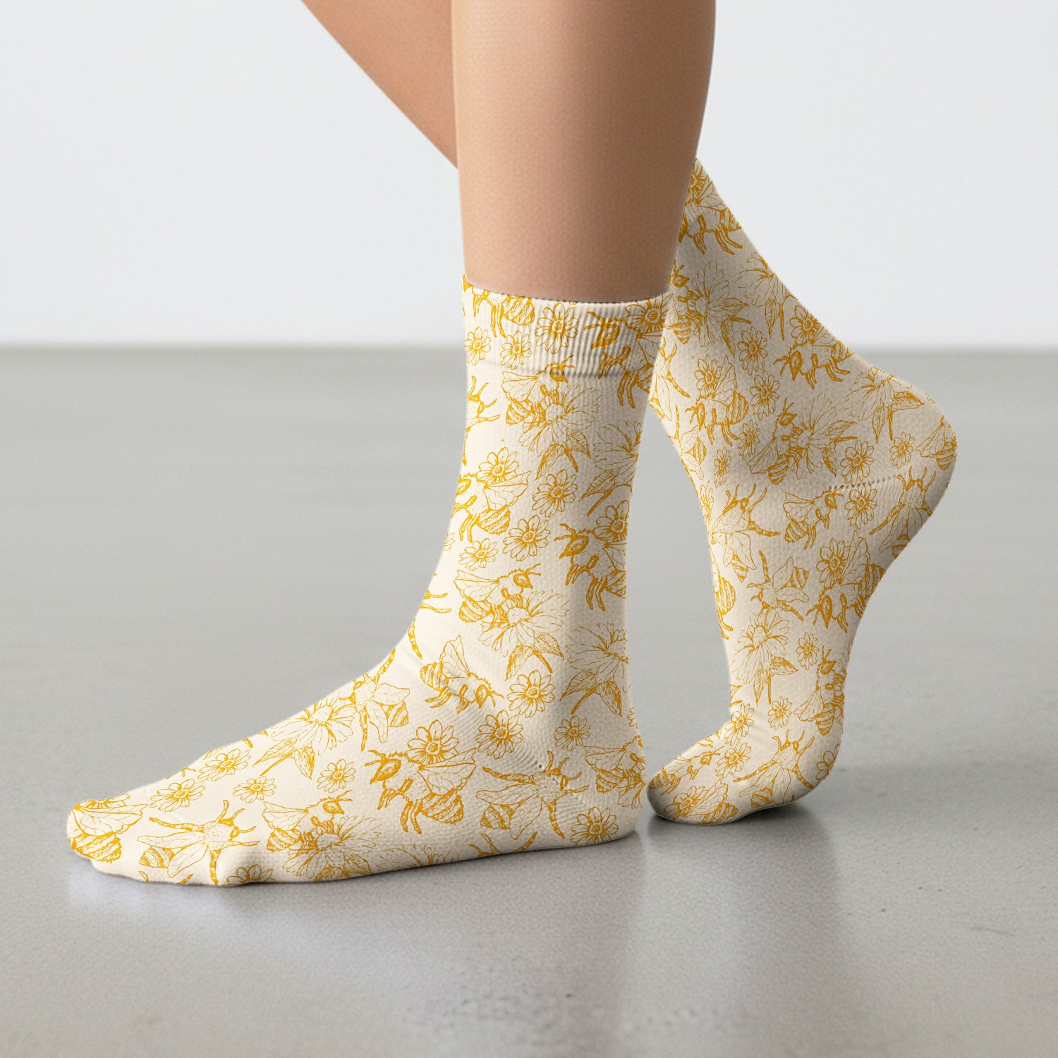 Cute Honey Bee Flower Sketch Pattern Socks, Adult Socks for Men and Women