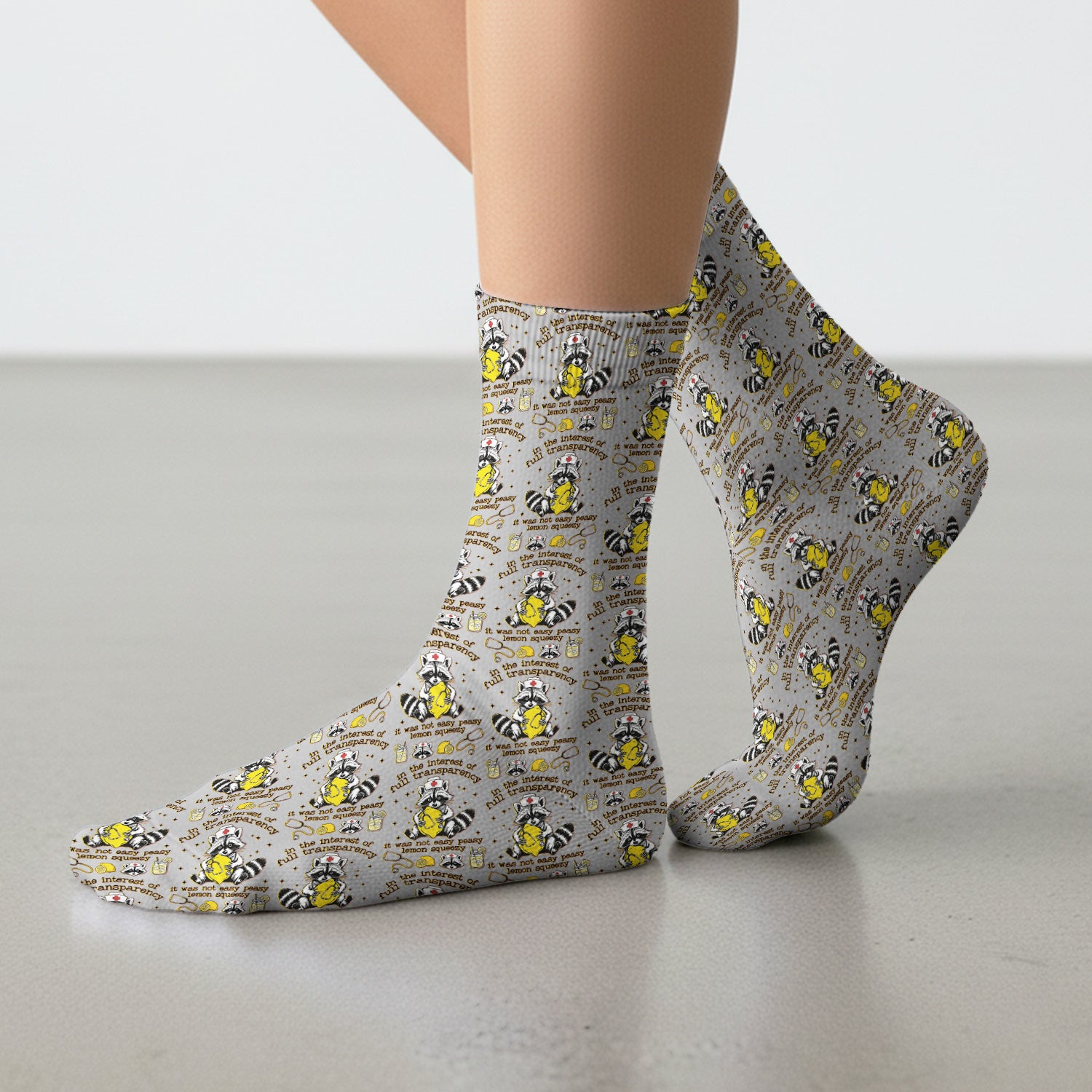 Raccoon Lemon Quote Medical Humor Pattern Socks, Breathable Fabrics Medical Uniform