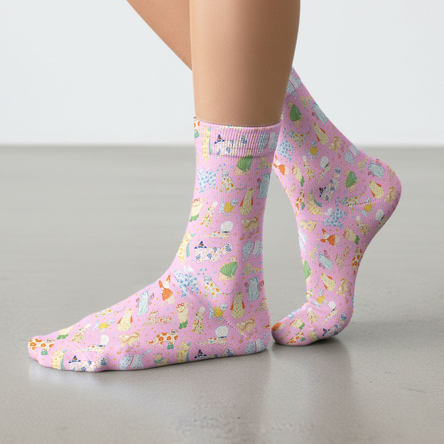 Colorful Pastel Cartoon Cats Print Socks, Breathable Fabrics Medical Uniform