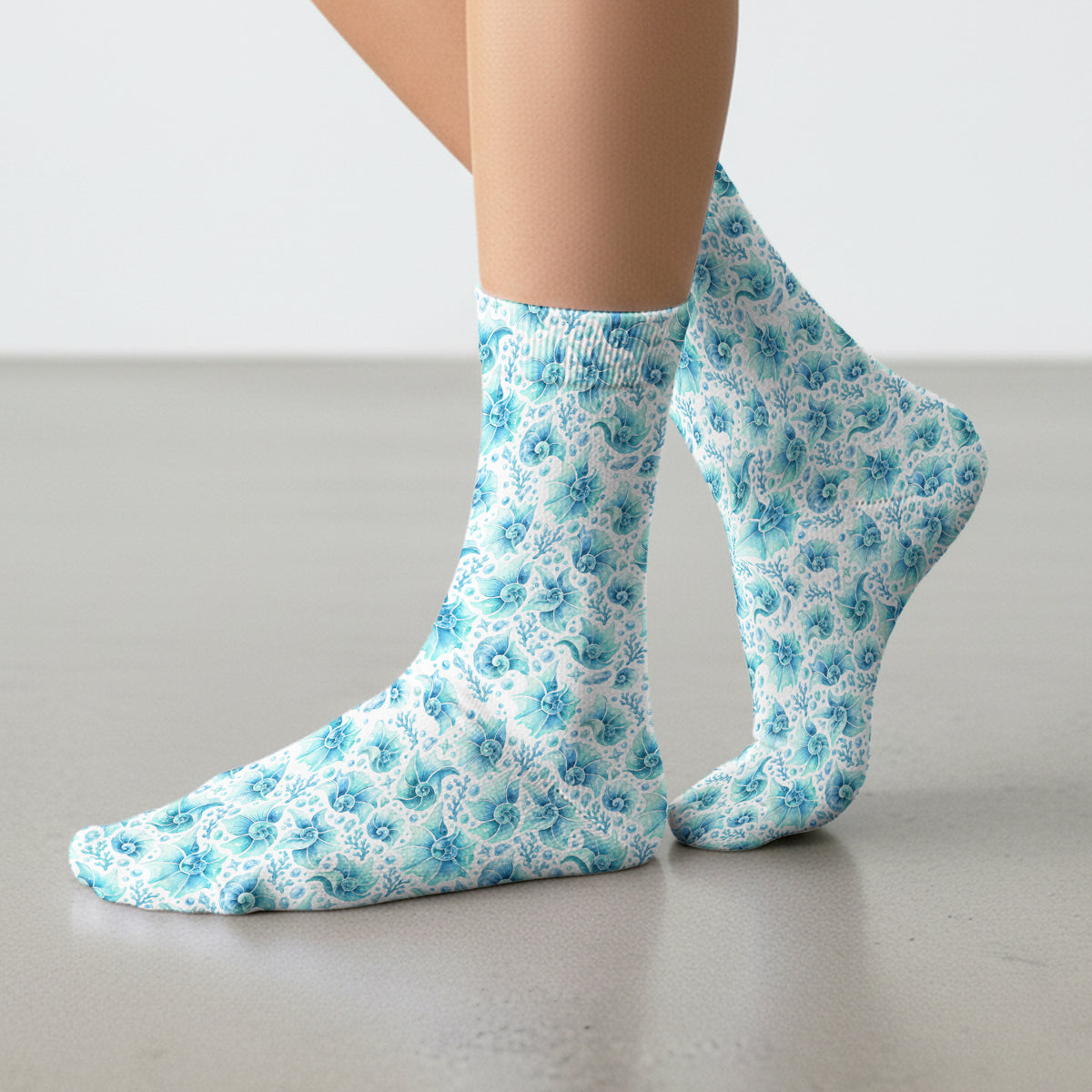 Blue Watercolor Seashell Pattern Socks, Adult Socks for Men and Women