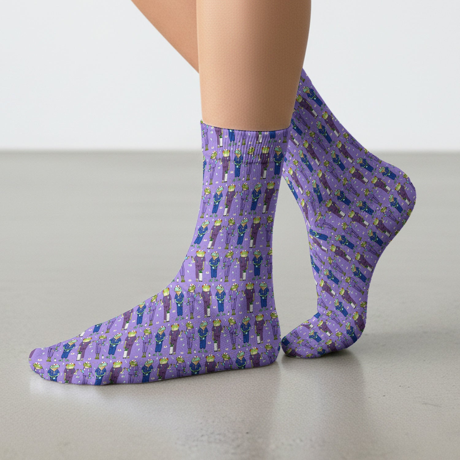 Funny Frog Nurse Pattern Medical Crew Socks for Nurses Gift Idea