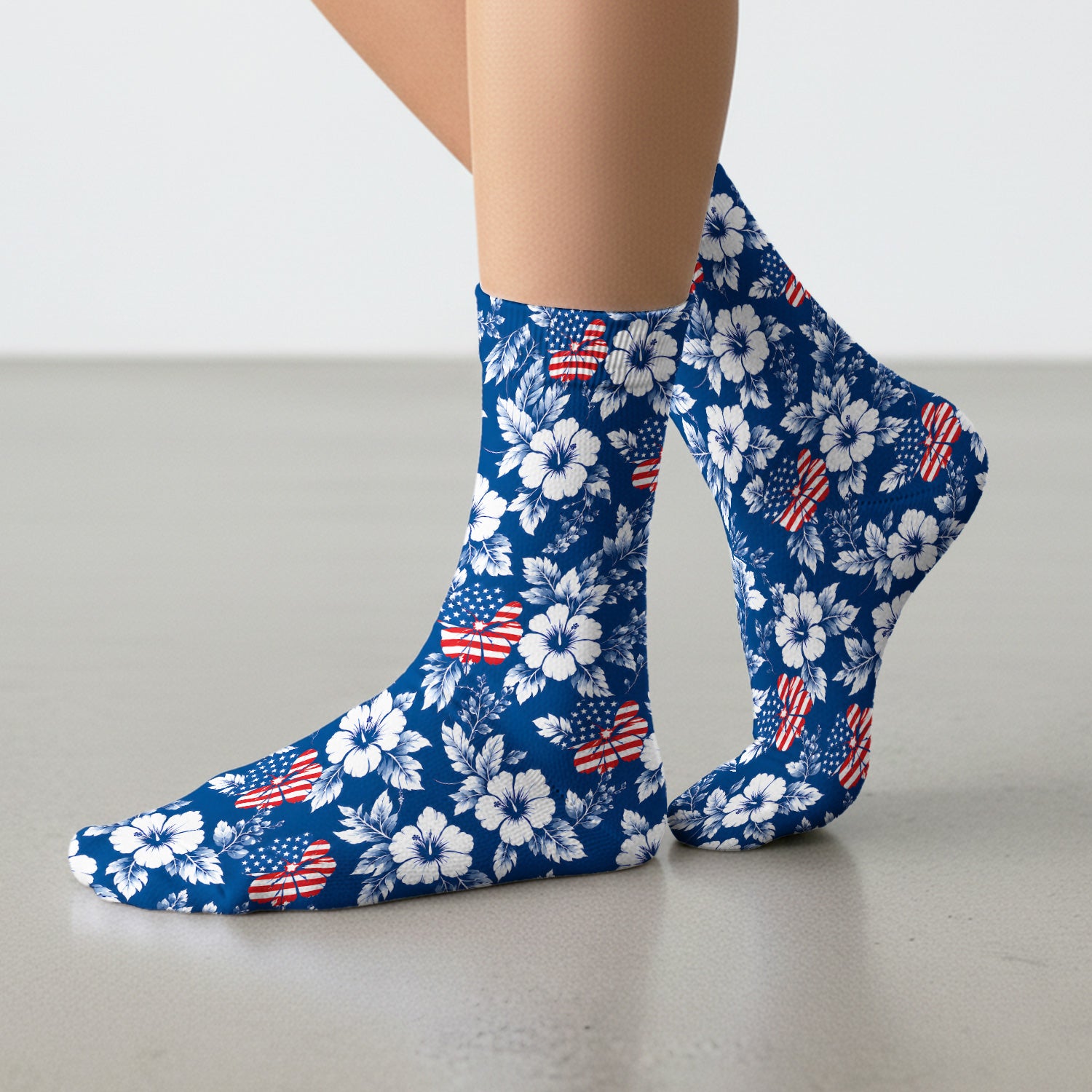 Patriotic Butterfly Floral Nurse for RN & CNA, American Flag Healthcare Workers Uniform Socks, Adult Socks for Men and Women