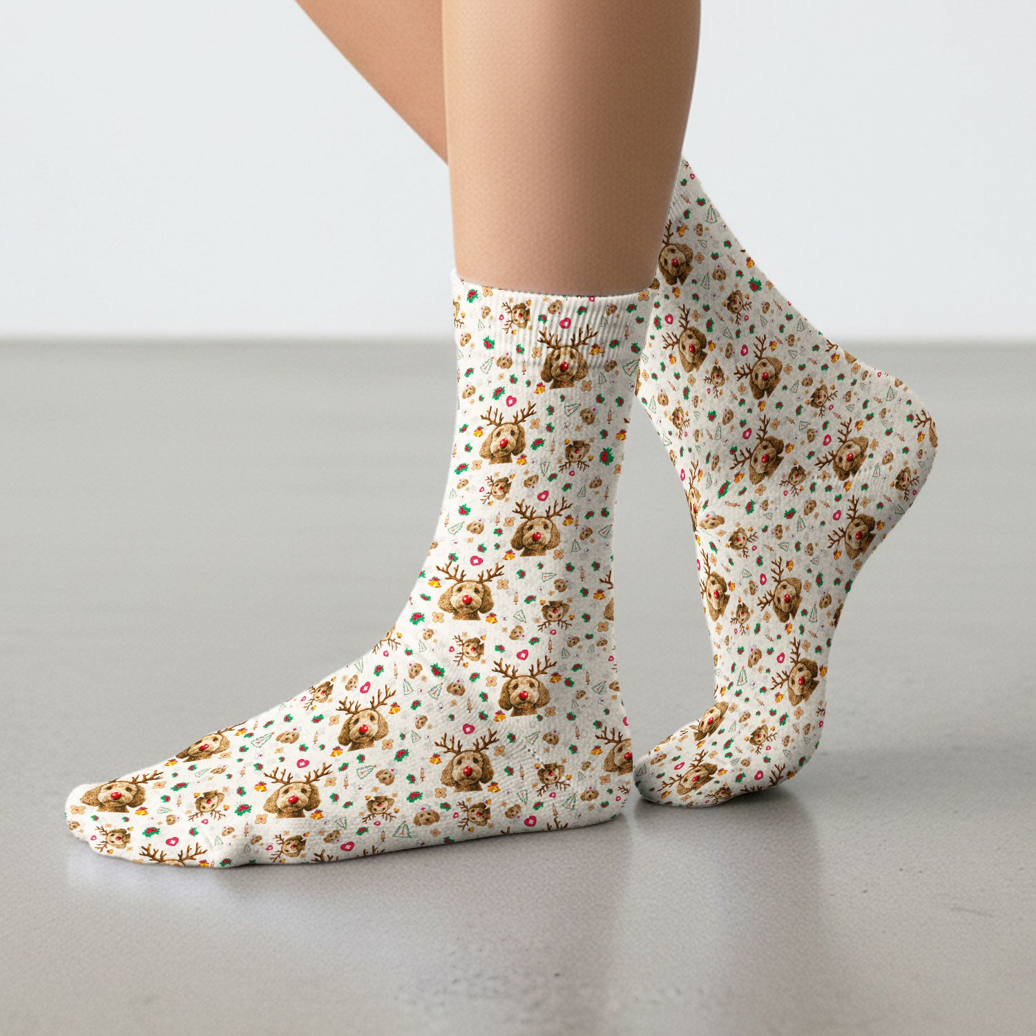 Christmas Labradoodle Socks for Nurse Doctor - Funny Reindeer Dog Adult Socks for Men and Women