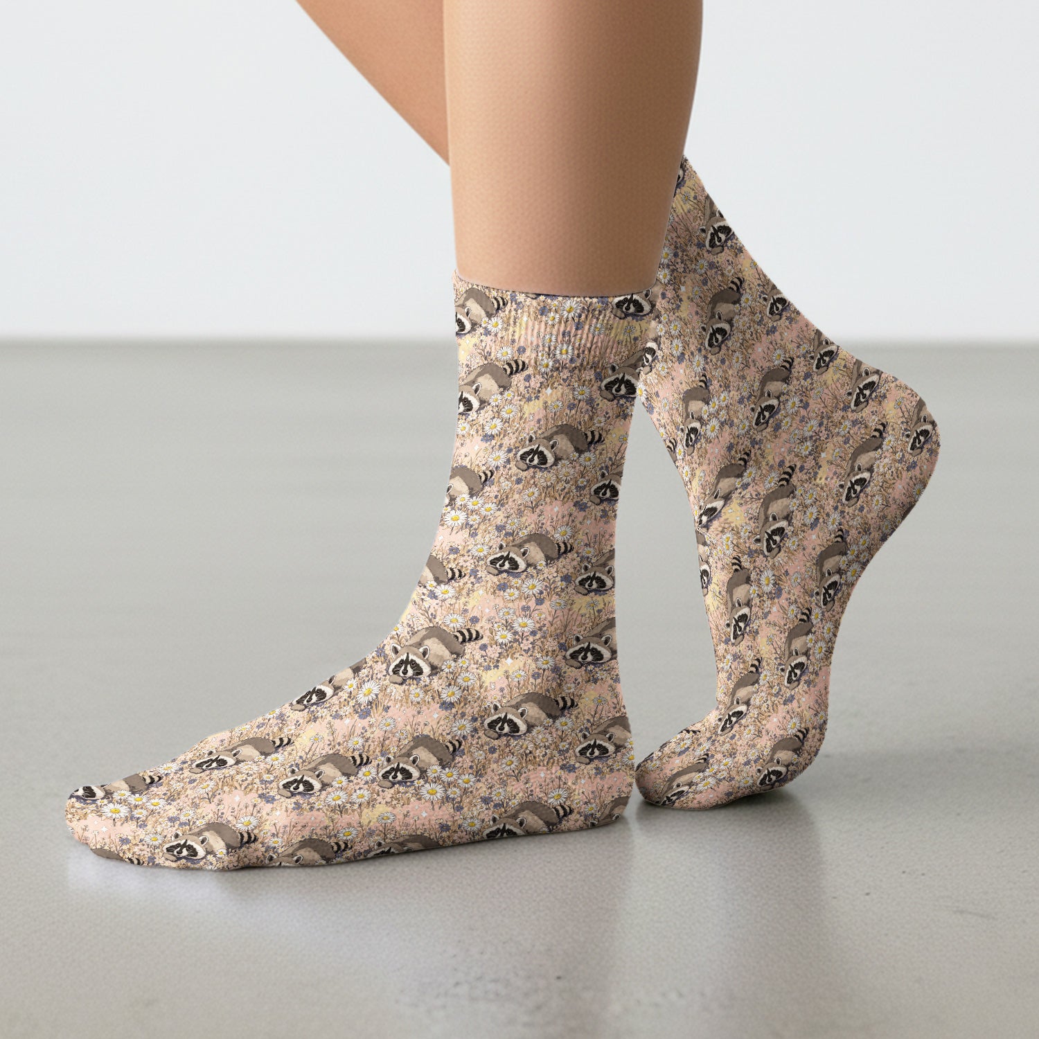 Cute Raccoon Wildflower Meadow Pattern Socks, Adult Socks for Men and Women