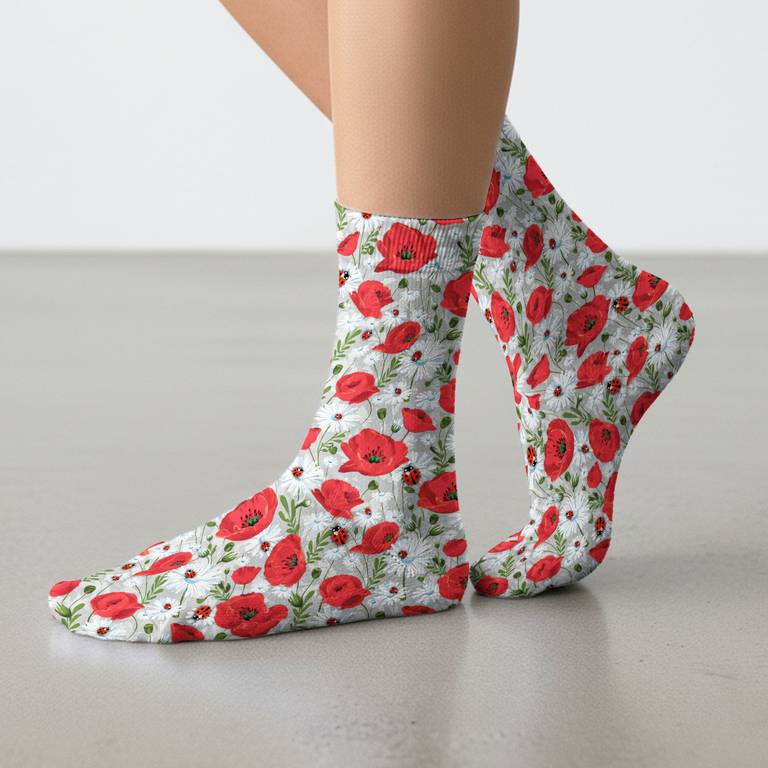 Cute Red Poppy Daisy Ladybug Floral Print Socks, Adult Socks for Men and Women