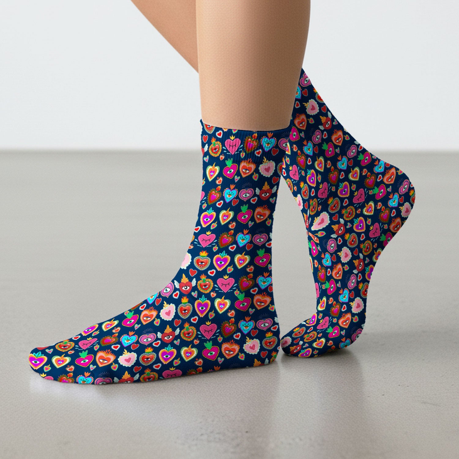 Valentine Colorful Sacred Heart Print Medical Socks, Breathable Fabrics Medical Uniform