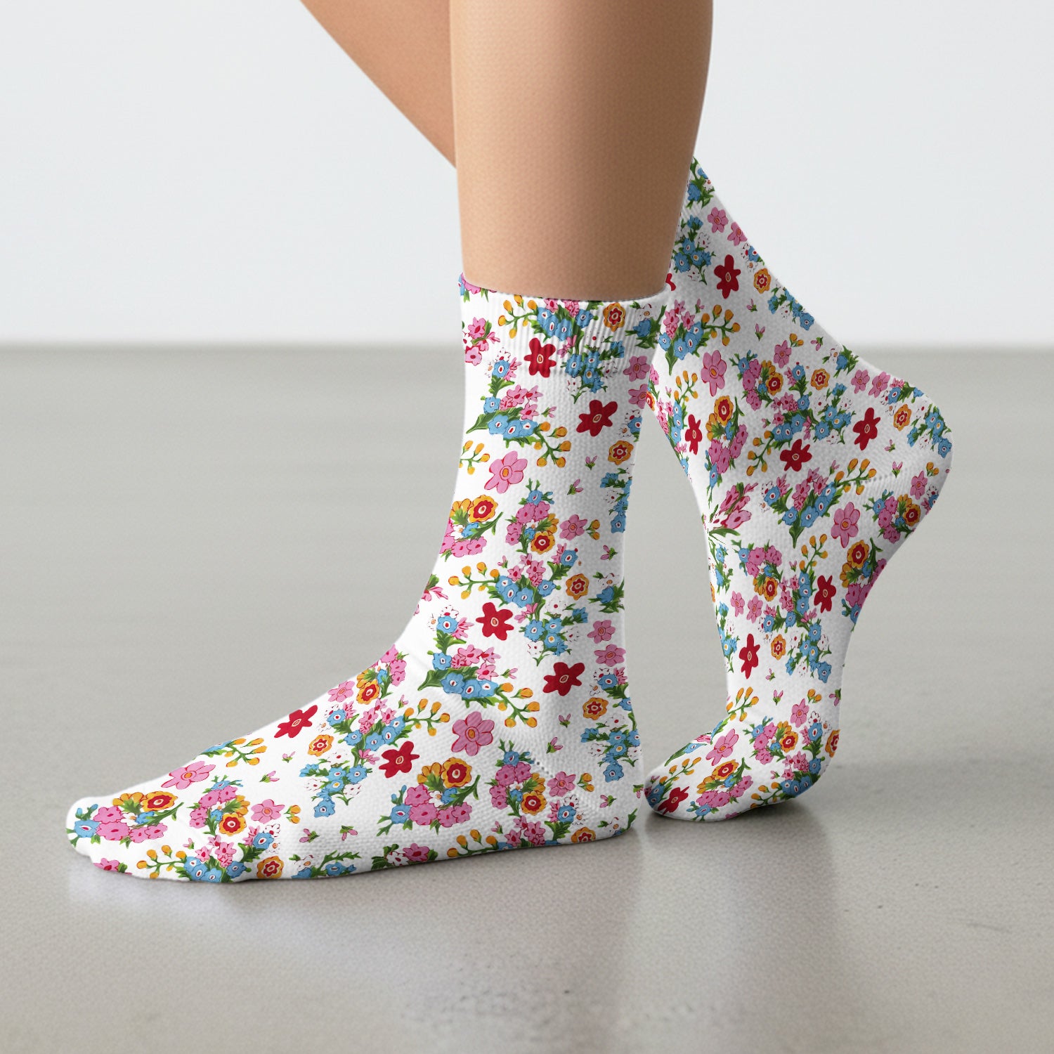 Charming Vintage Floral Bouquet Pattern Socks, Adult Socks for Men and Women