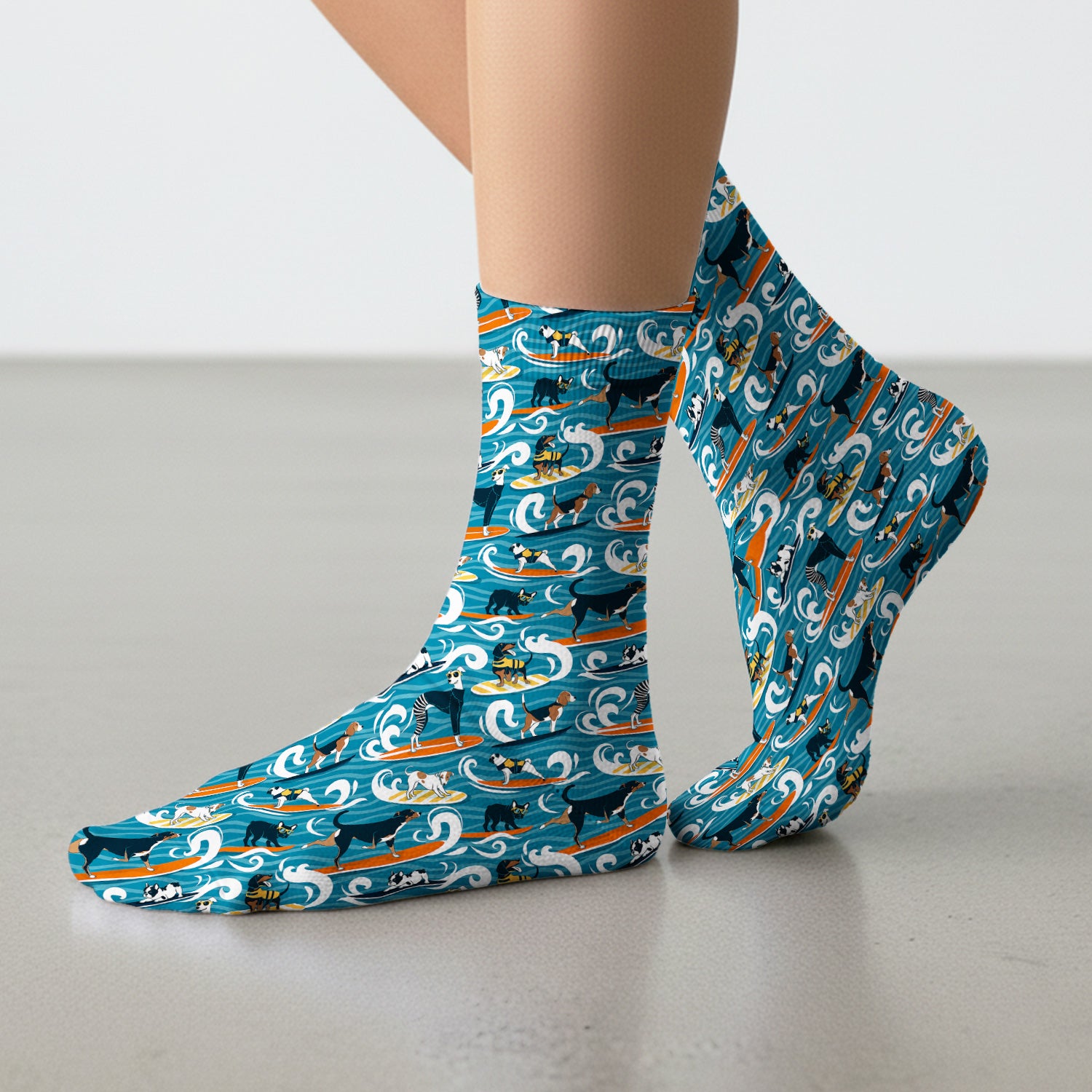 Surfing Dogs Ocean Wave Print Socks, Adult Socks for Men and Women