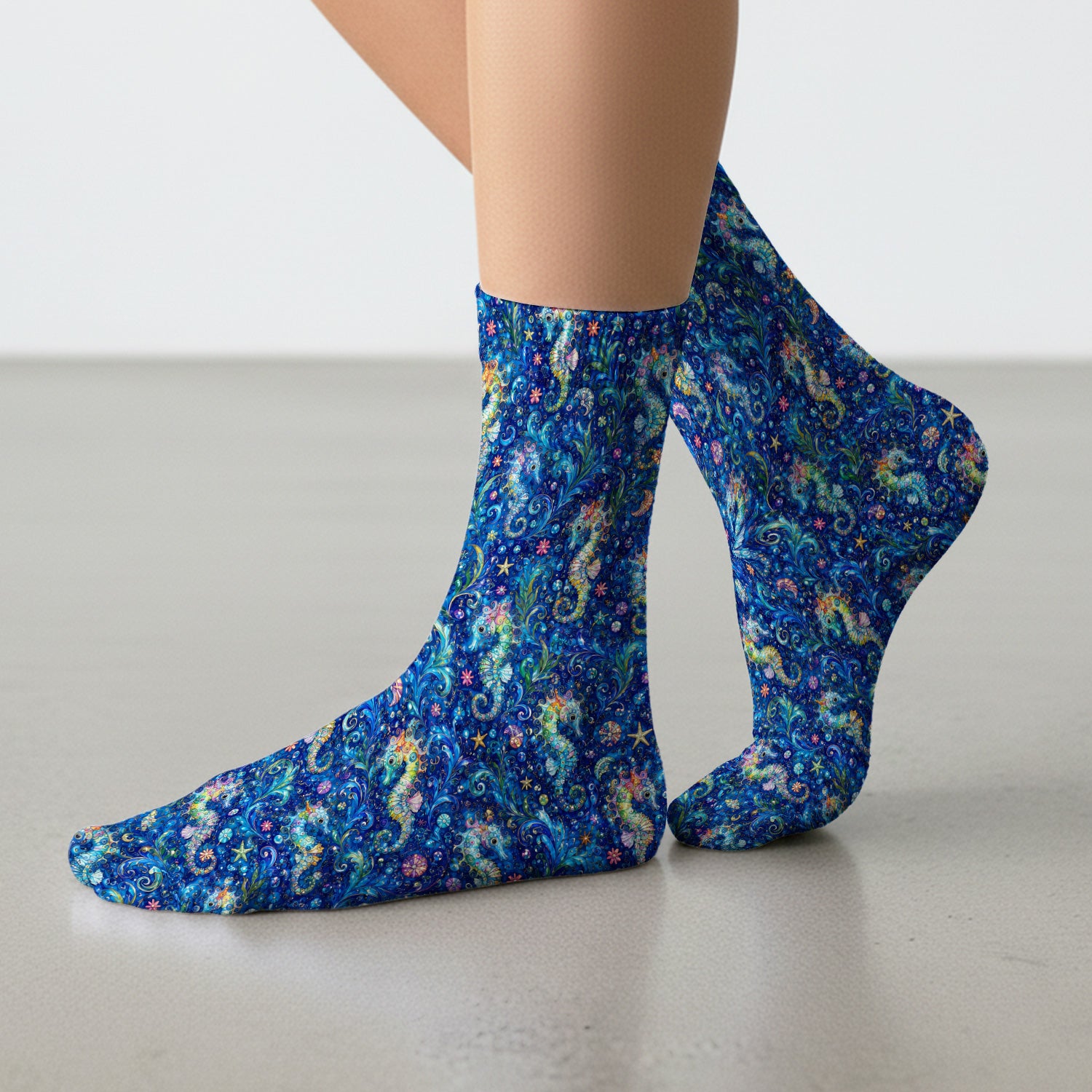 Vibrant Seahorse Ocean Swirl Pattern Socks, Adult Socks for Men and Women