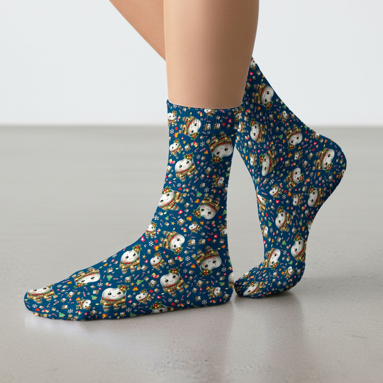 Funny Dental Christmas Socks, Cute Christmas Tooth Pattern Socks, Holiday Dentist Gift, Funny Dental Hygienist Socks For Women