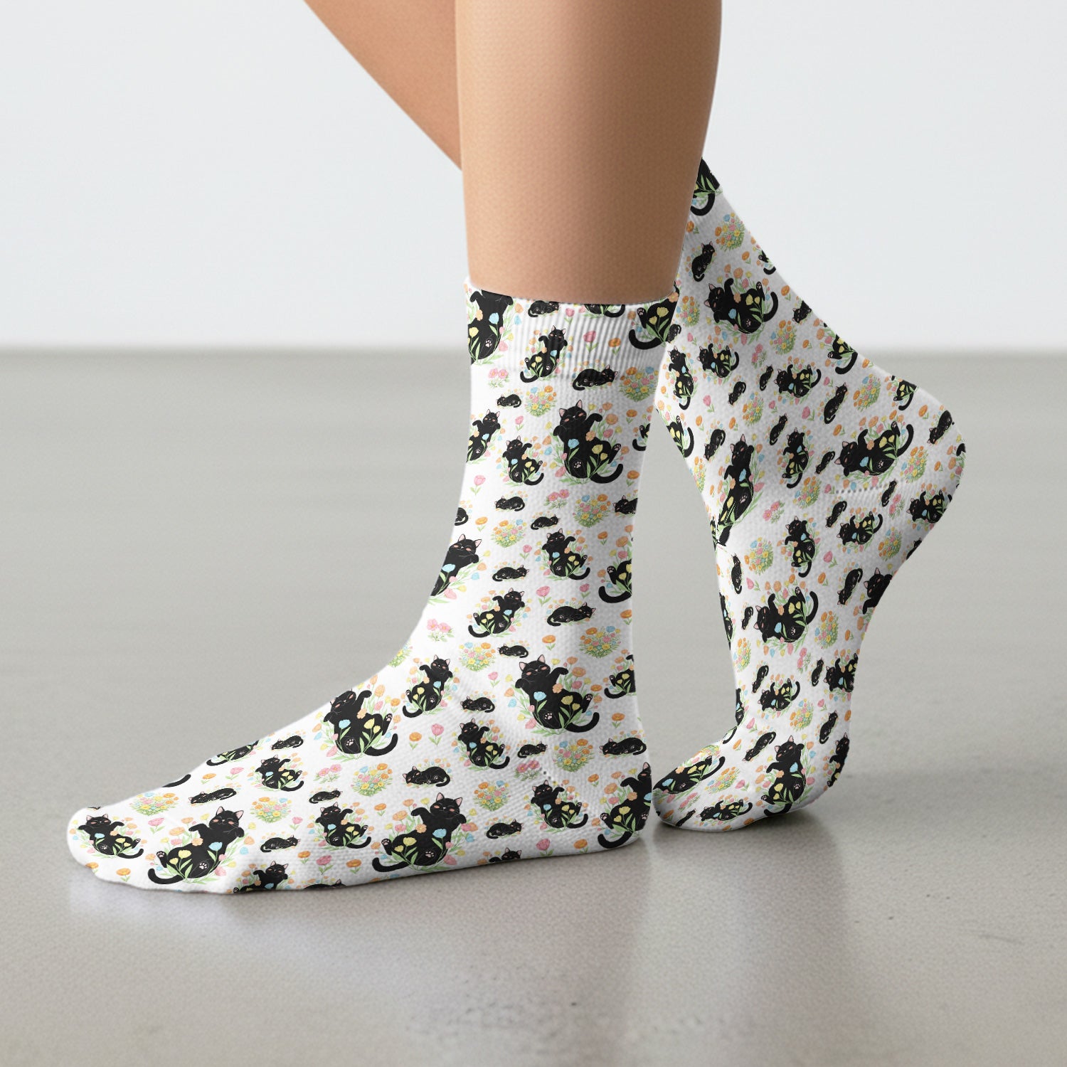 Cats With Cute Poses Floral Pattern Socks, Adult Socks for Men and Women