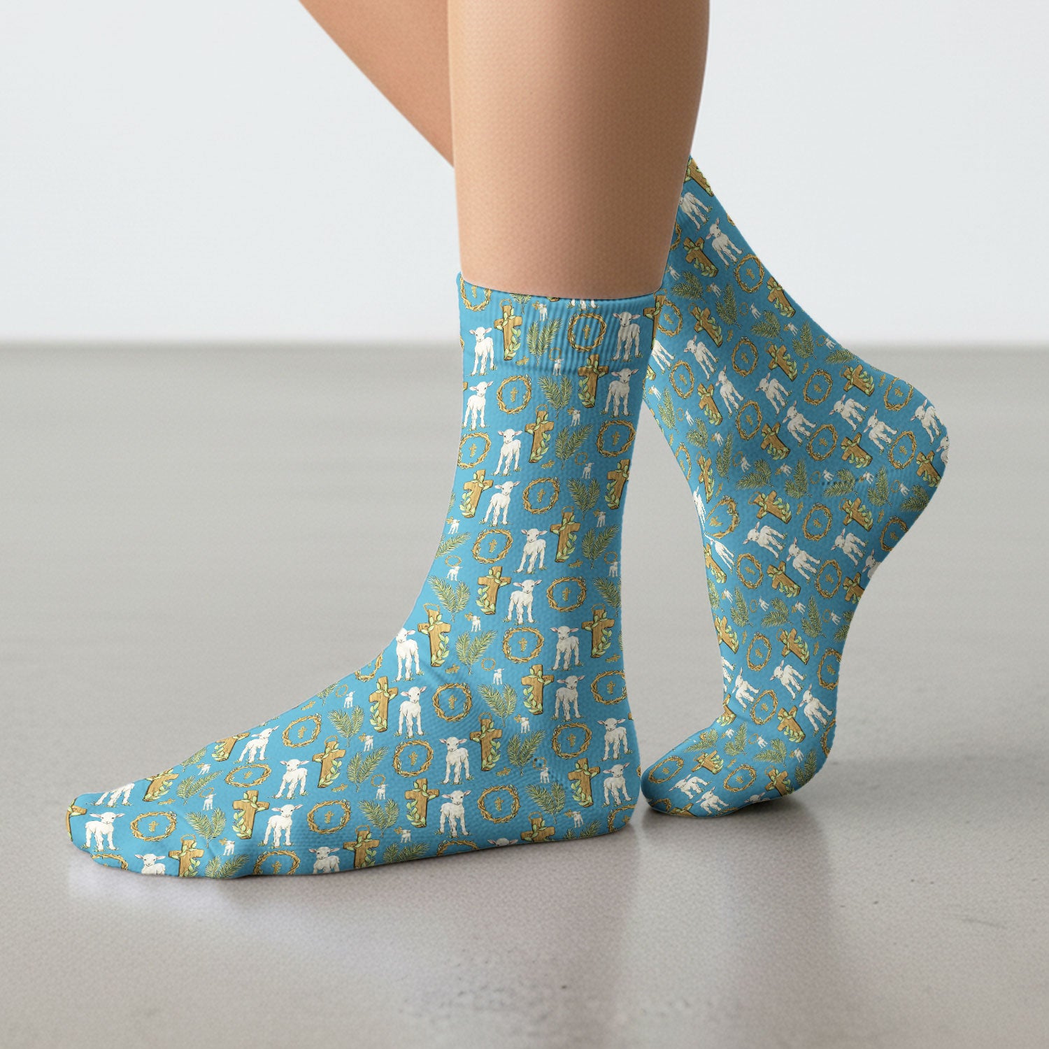 Faith Lamb Cross Pattern Medical Socks, Adult Socks for Men and Women