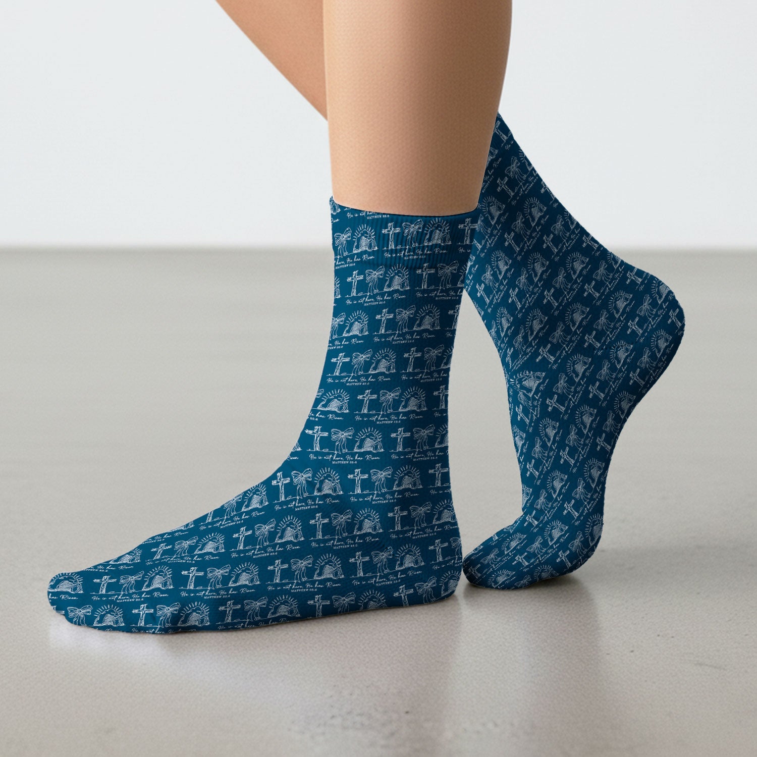 Christian Cross He Is Risen Pattern Socks, Adult Socks for Men and Women
