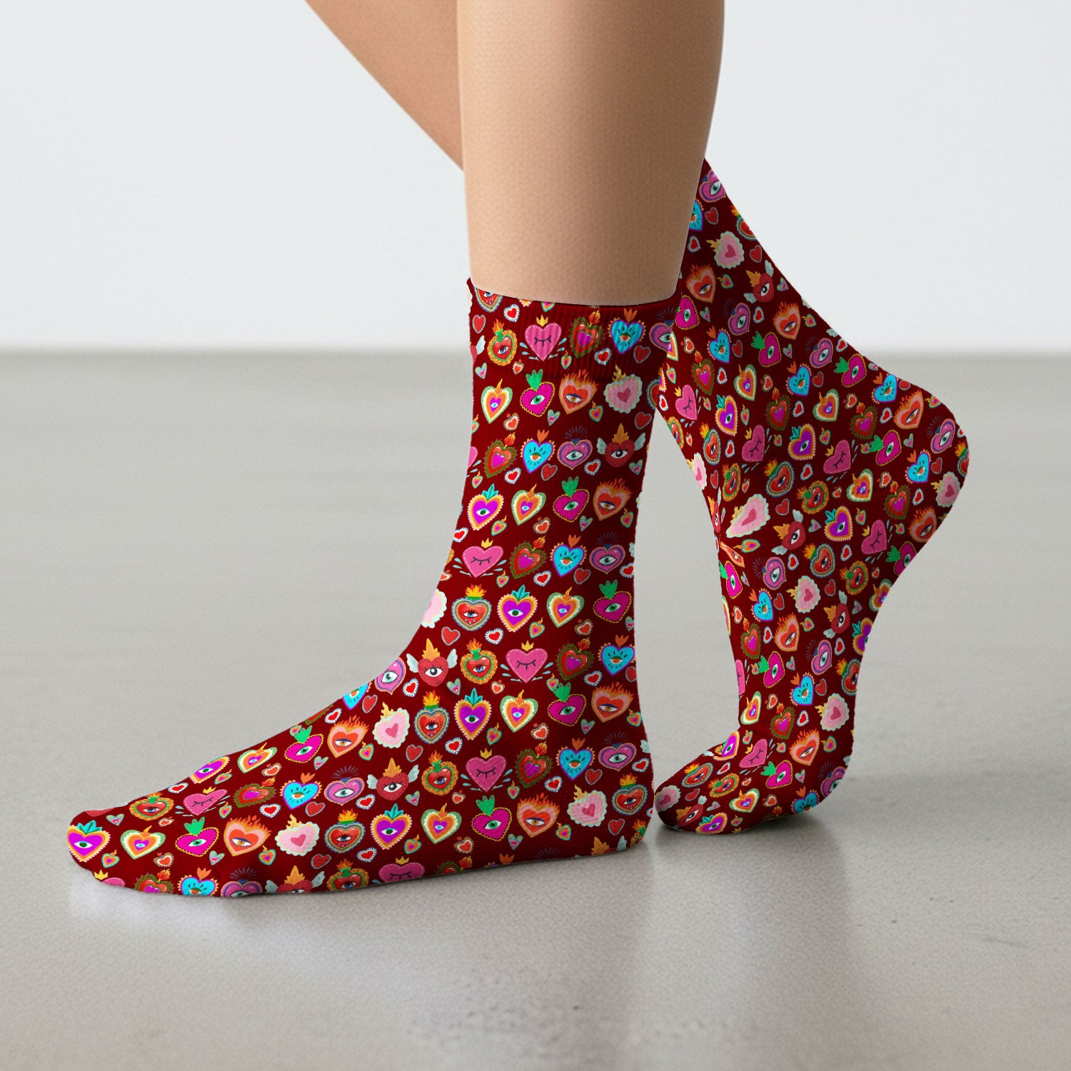 Valentine Colorful Sacred Heart Print Medical Socks, Breathable Fabrics Medical Uniform
