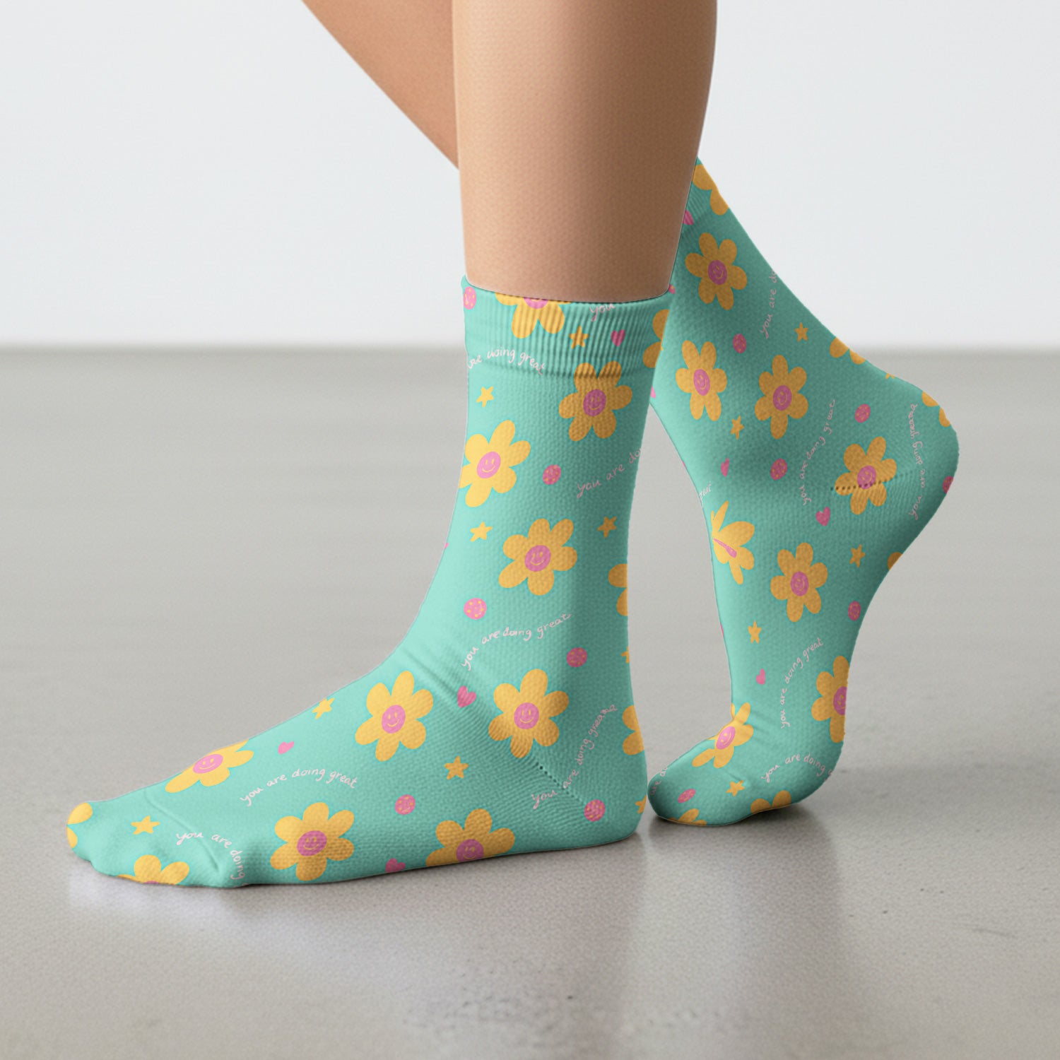 Cheerful Smiley Flower Pattern, Positive Medical Socks, Adult Socks for Men and Women