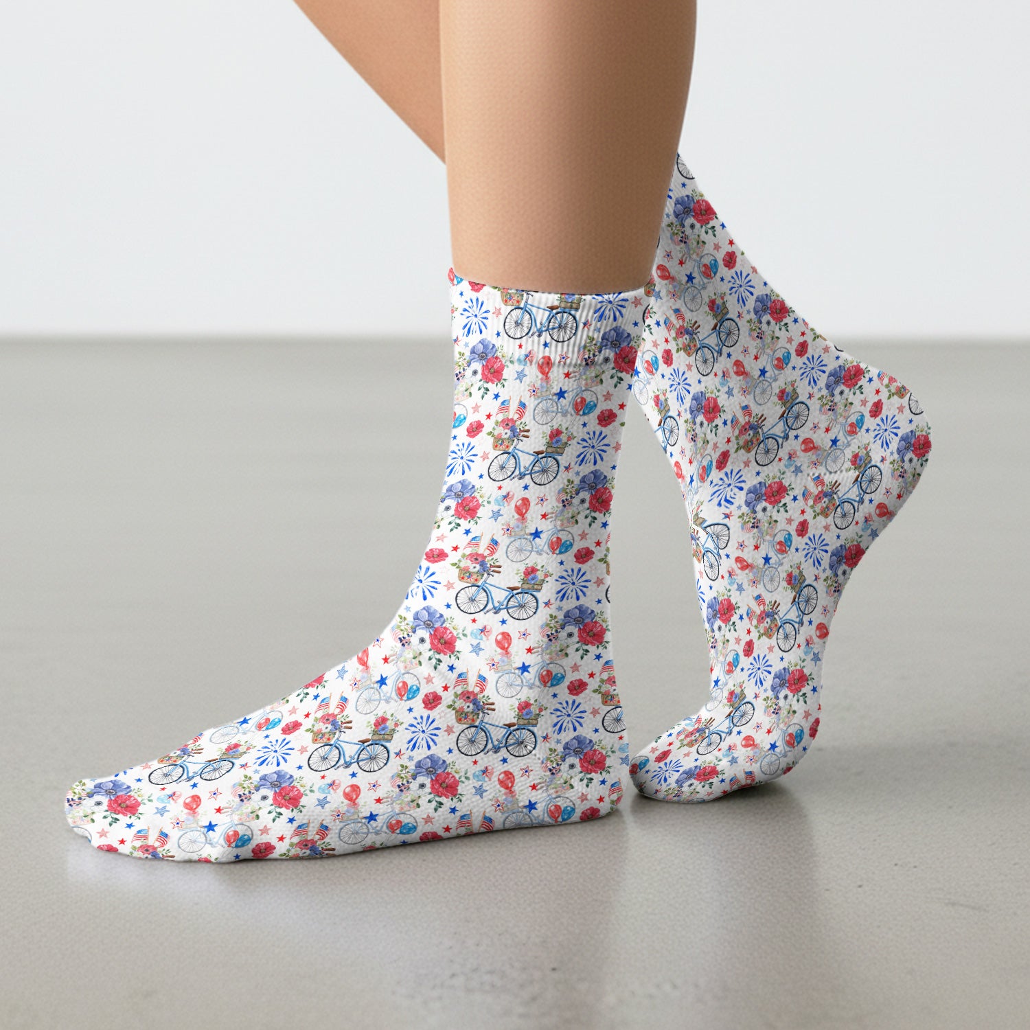 Patriotic Bicycle Floral Fireworks Print Socks, Adult Socks for Men and Women