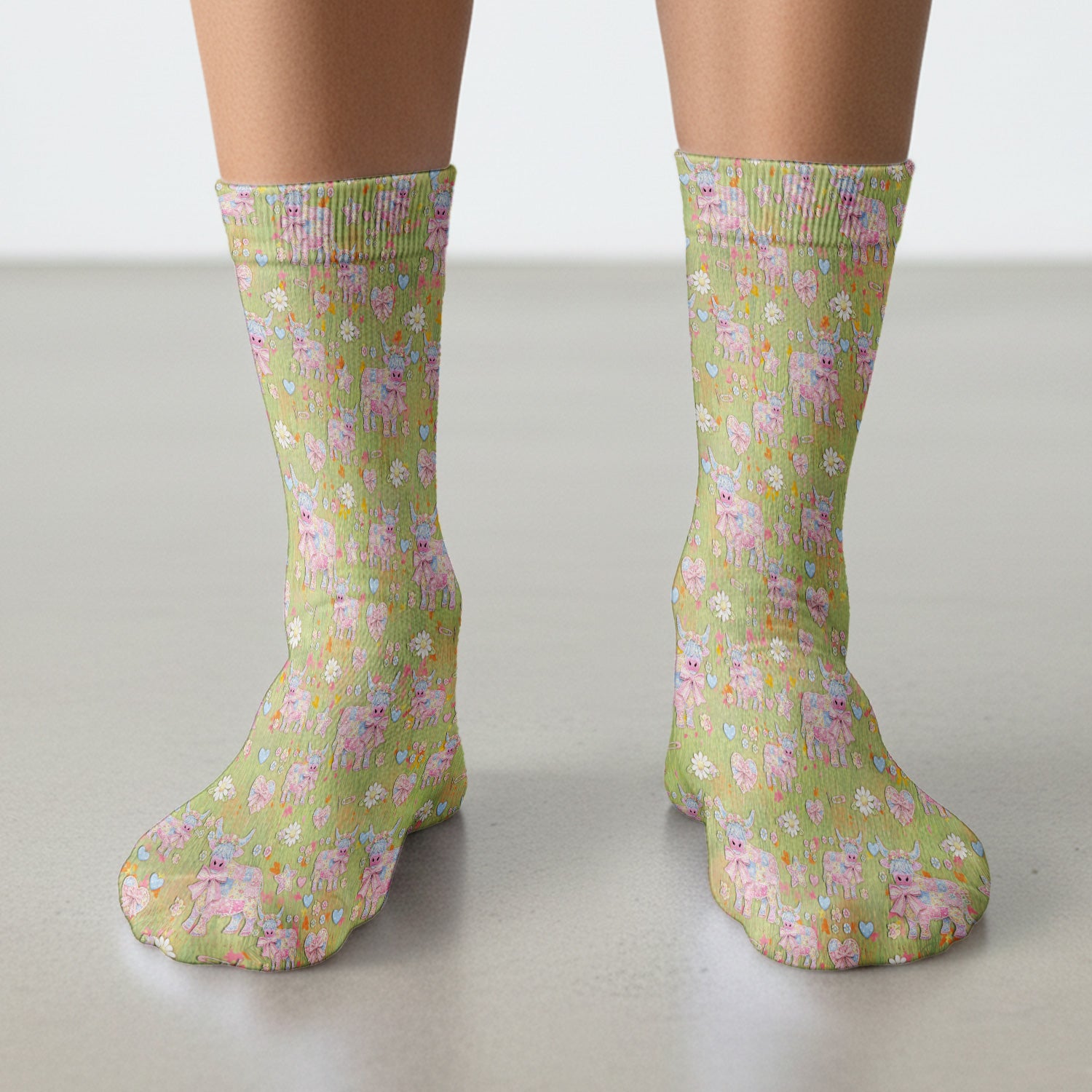 Cute Girly Cow Daisy Pastel Pattern Socks, Socks for Nurse Doctor