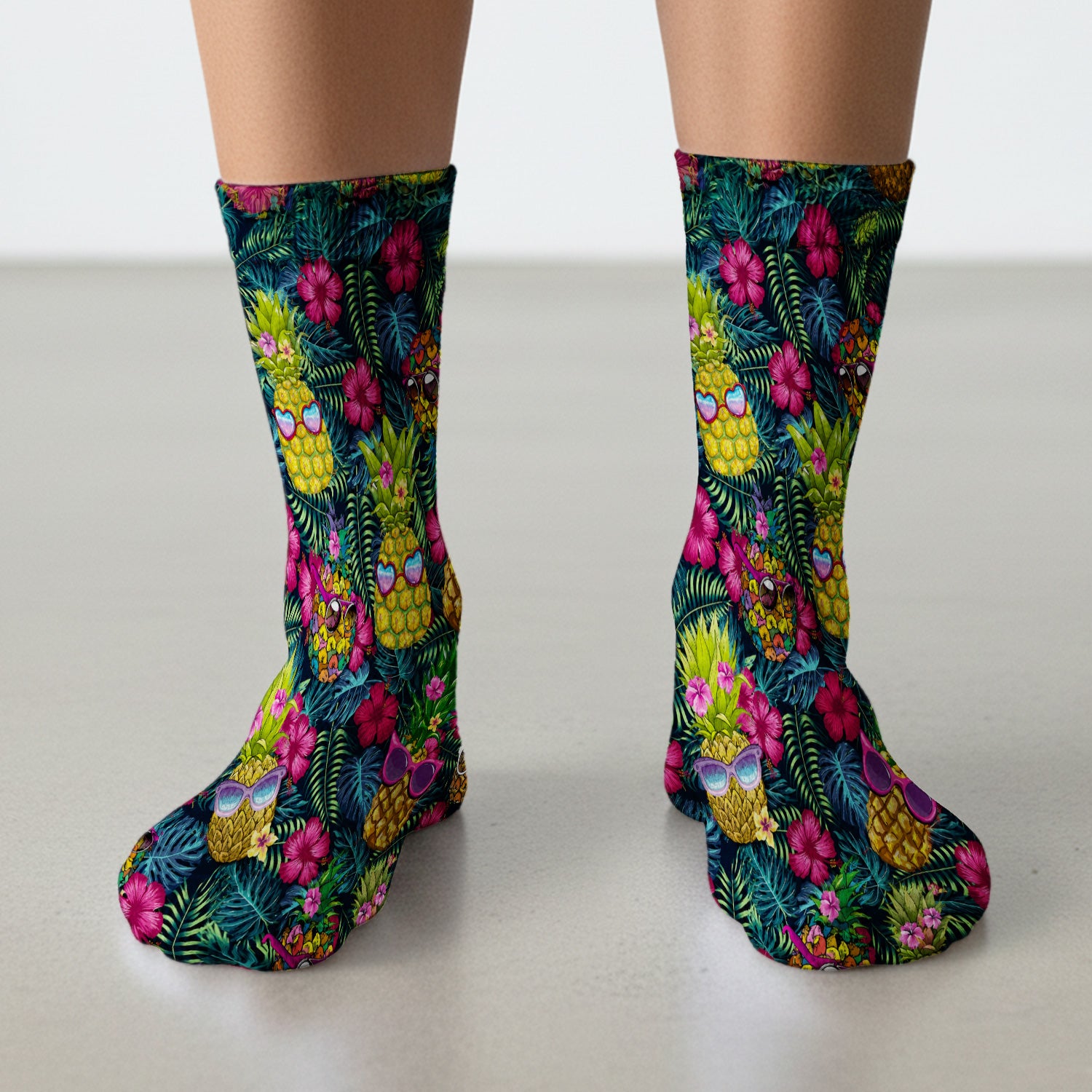 Cute Tropical Pineapple Sunglasses Pattern Socks, Adult Socks for Men and Women