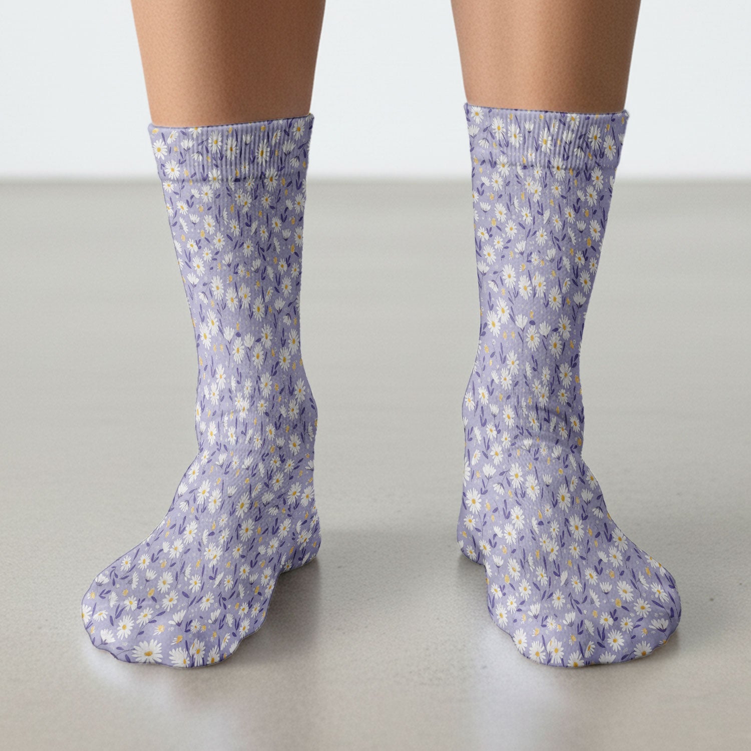 Cute Purple Daisy Botanical Print Socks, Socks for Nurse Doctor