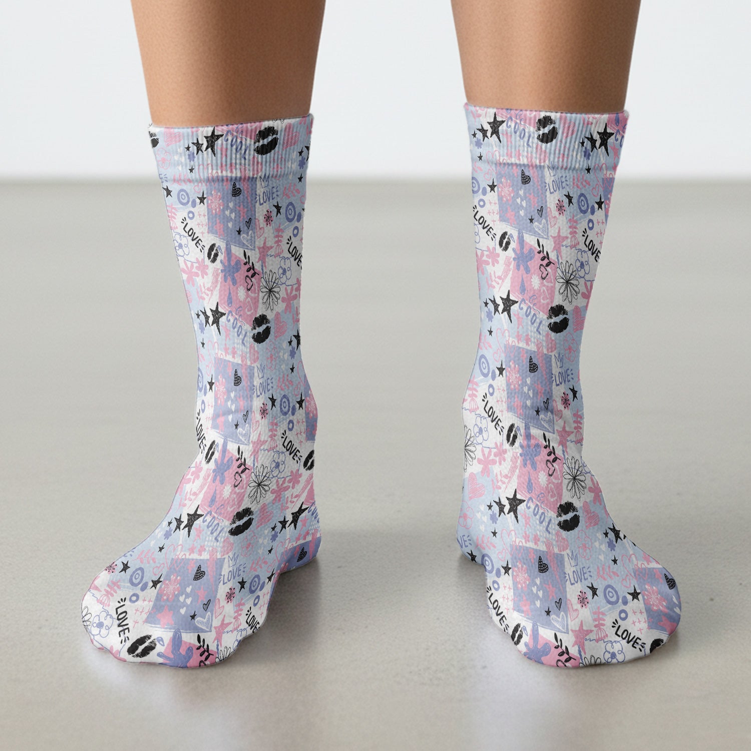 Cute Love Hearts Doodle Print Socks, Adult Socks for Men and Women
