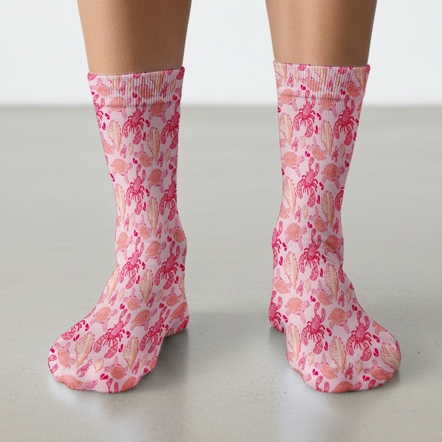 Pink Sea Turtle Lobster Shell Pattern Socks, Breathable Fabrics Medical Uniform