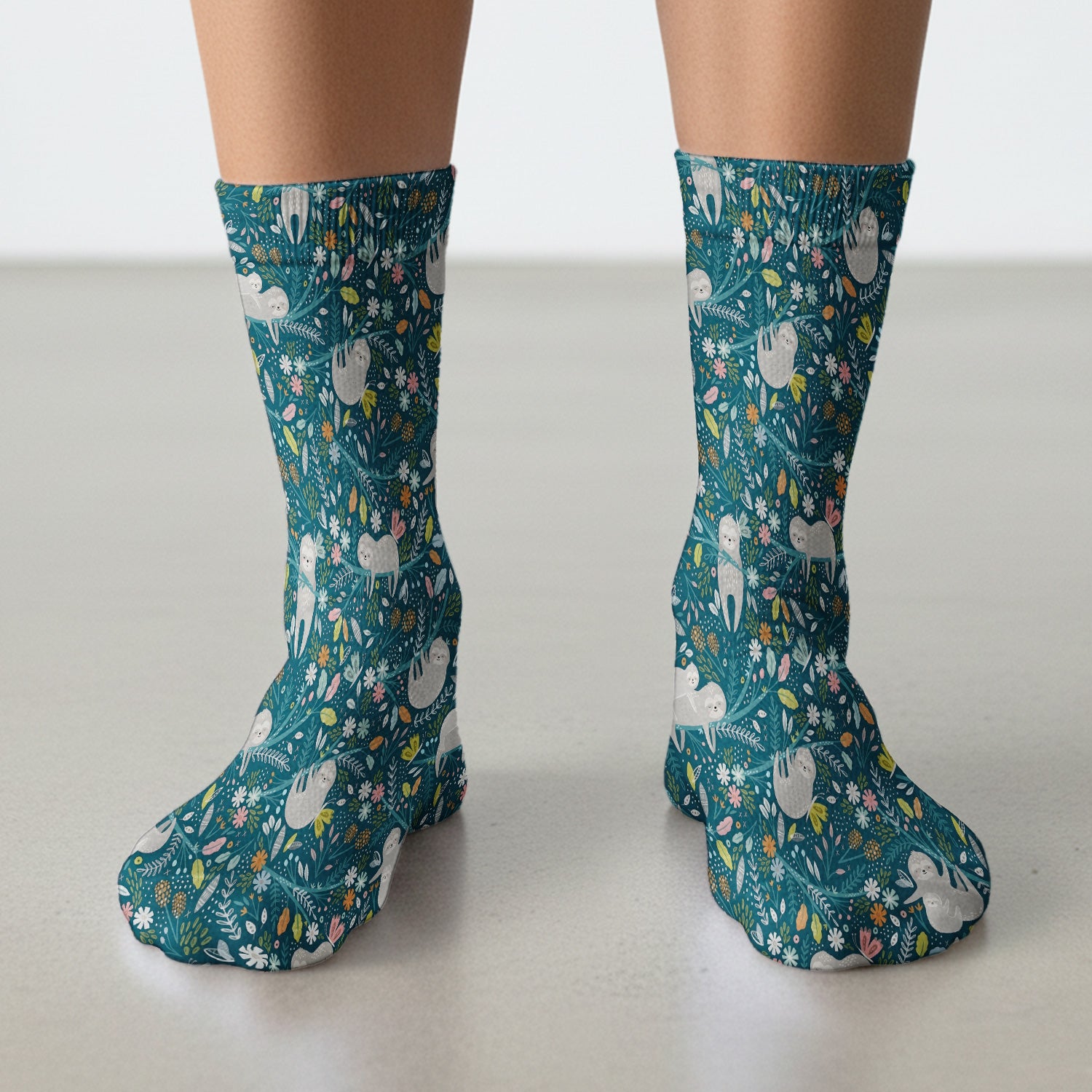 Cute Sloth Jungle Leaf Floral Pattern Socks, Socks for Nurse Doctor