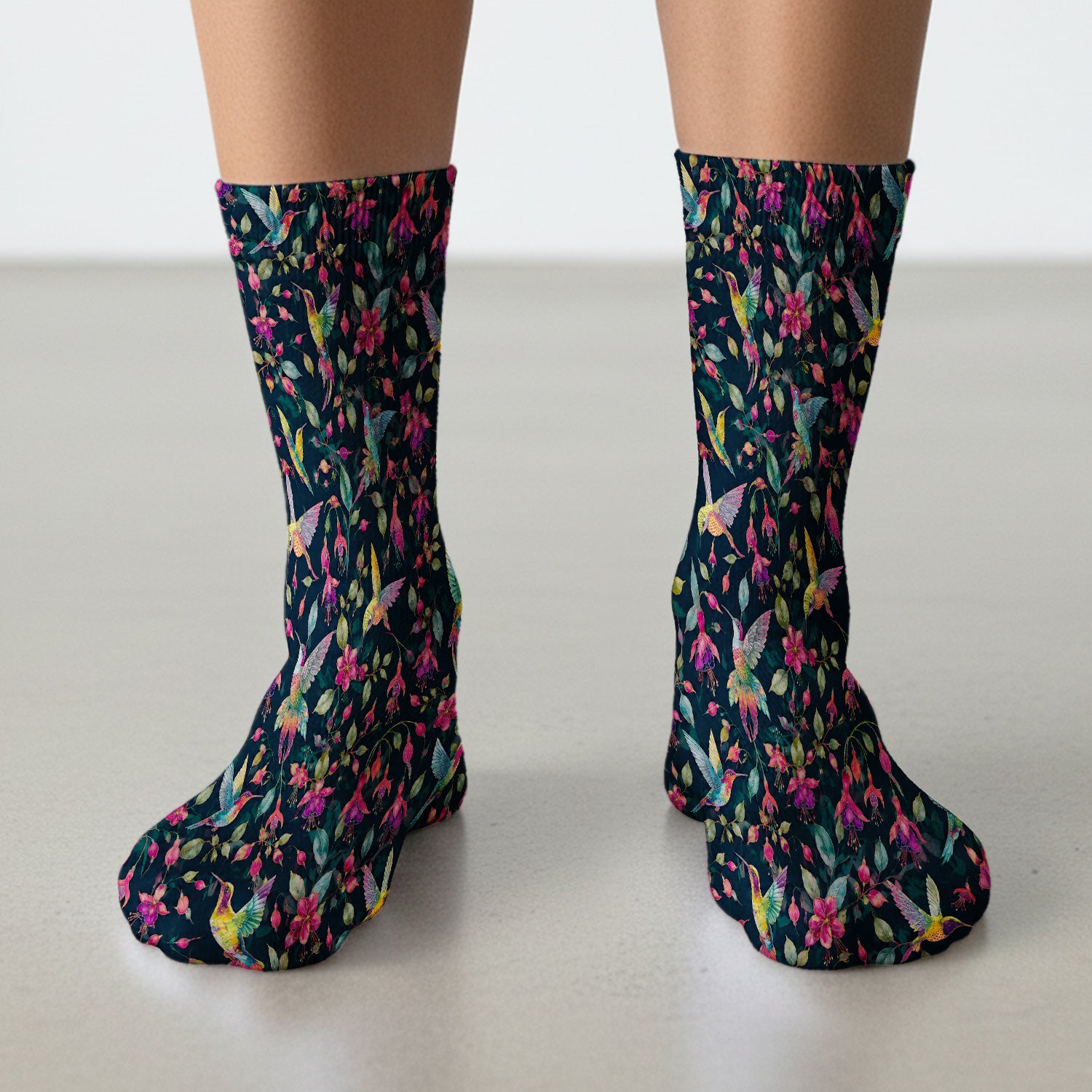 Hummingbird Fuchsia Bloom Pattern Socks, Adult Socks for Men and Women