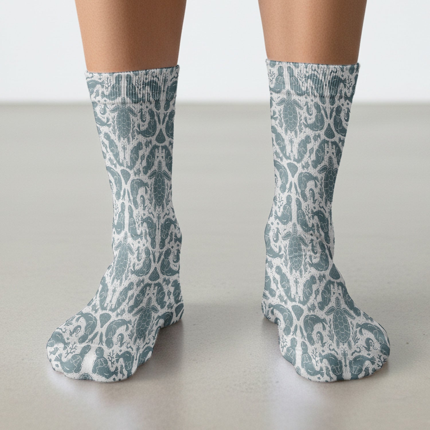 Ocean Sea Marine Life Pattern Socks, Adult Socks for Men and Women
