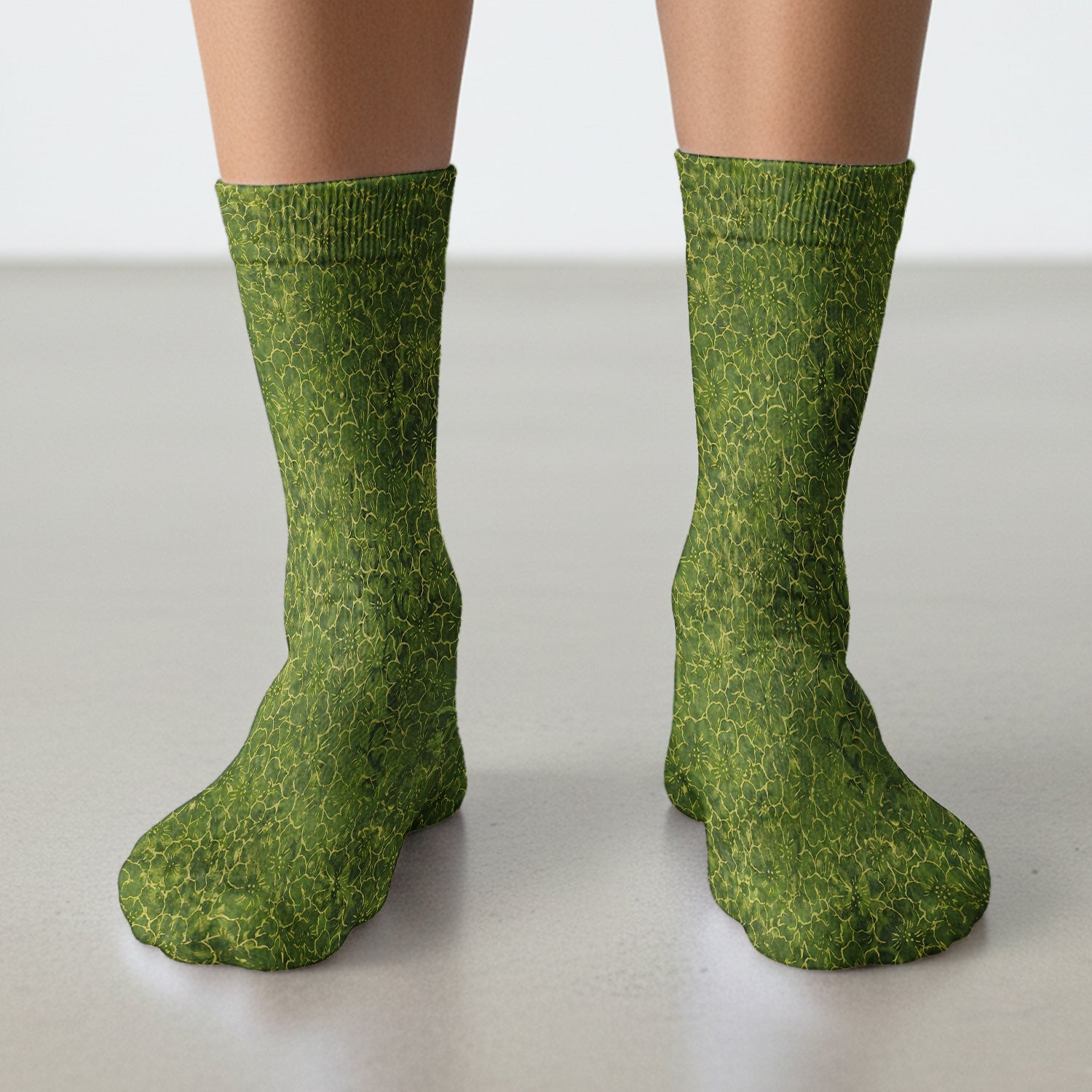 Green Floral Blossom Pattern Socks, Adult Socks for Men and Women