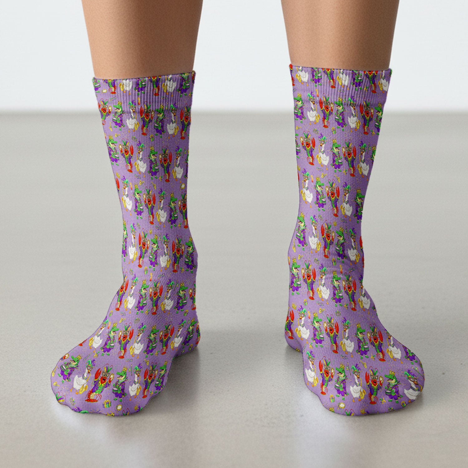 Crawfish And Duck Carnival Scrub Socks, Mardi Gras Parade Pattern Nurse Sock, Breathable Fabrics Nursing Uniform