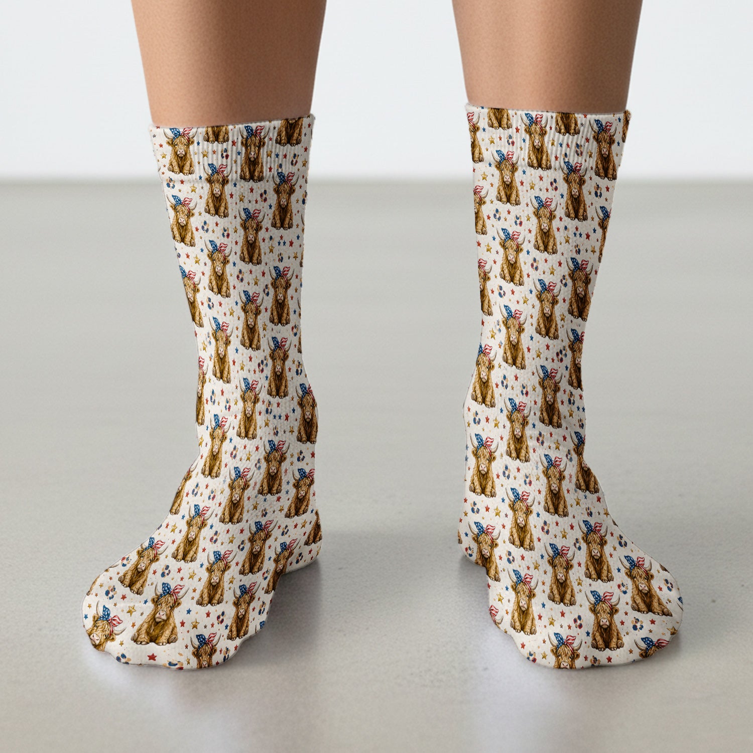 Patriotic Highland Cow Nurse for RN & CNA, Americana Farm Animal Healthcare Workers Medical Uniform Socks, Adult Socks for Men and Women