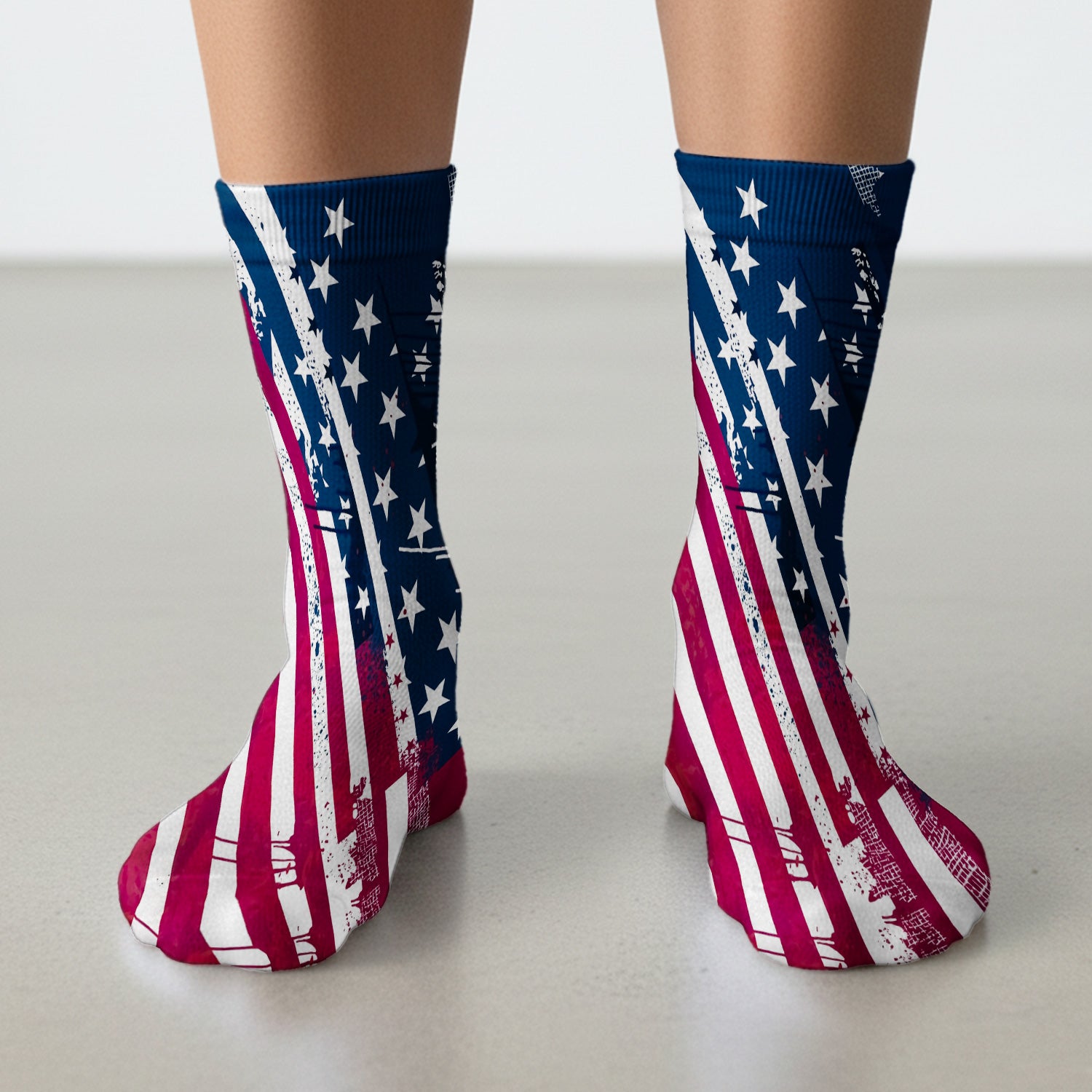 Patriotic USA Flag Stars And Stripes Grunge Pattern Socks, Adult Socks for Men and Women