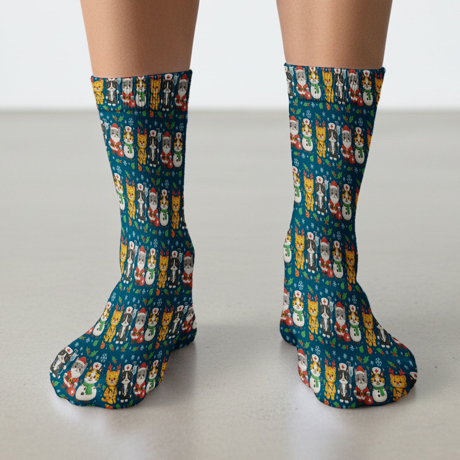 Christmas Cat Nurse Pattern Scrub Socks, Cute Holiday Kitty Medical Uniform Sock For Nursing
