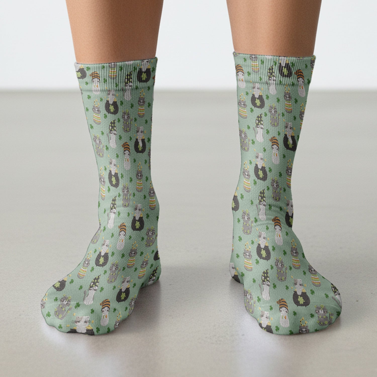 St. Patrick’s Day Scrub Socks, Lucky Cat With Shamrock Pattern Sock, Breathable Fabrics Nursing Uniform