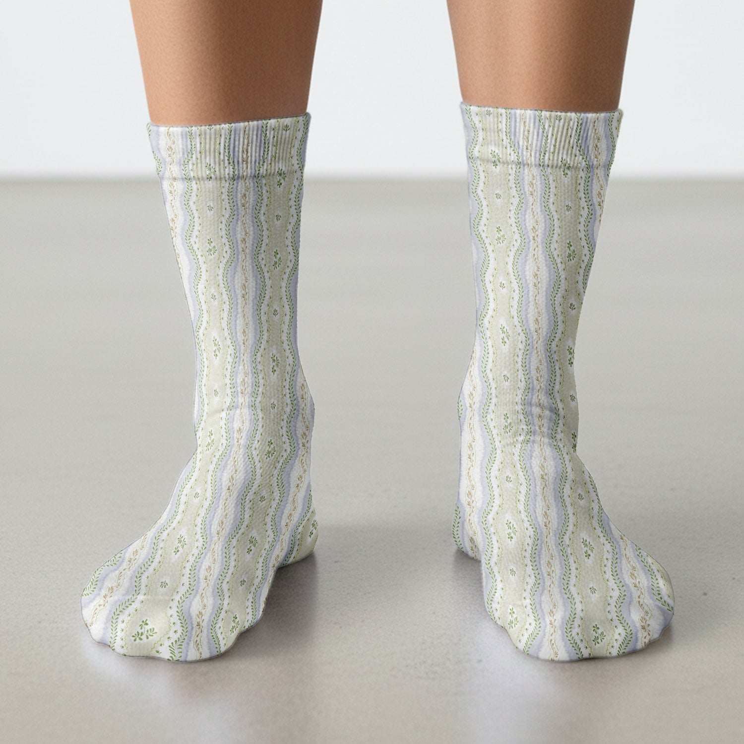 Wavy Stripe Botanical Pattern Socks, Socks for Nurse Doctor