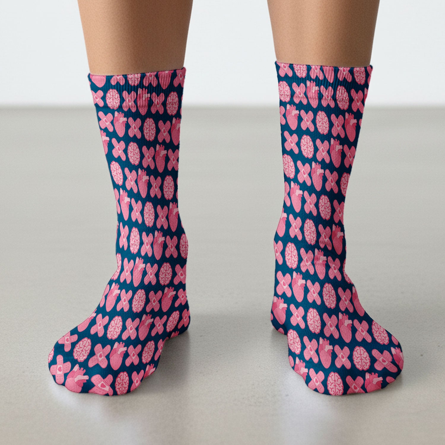 Heart & Brain Medical Icon Pattern Socks, Socks for Nurse Doctor