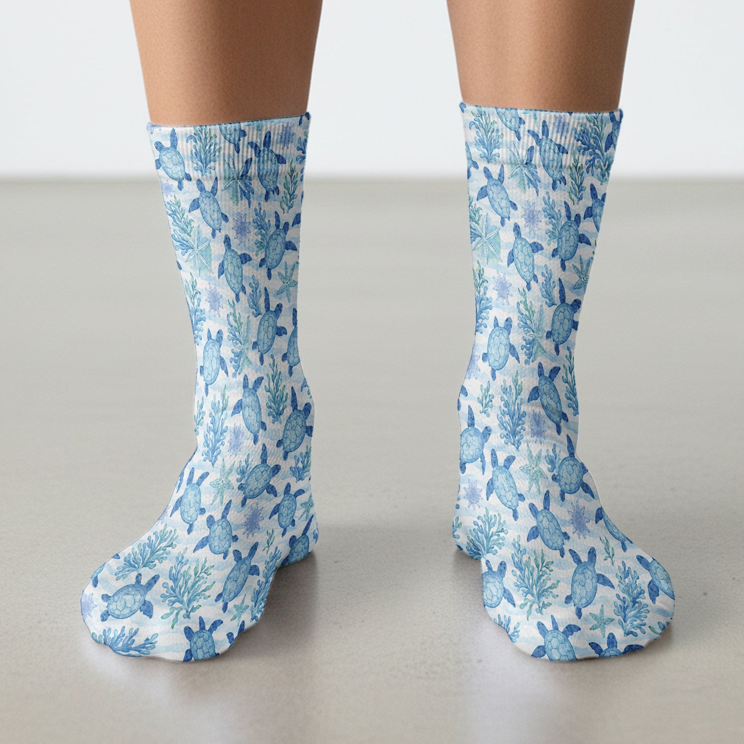 Cute Coastal Sea Turtle Coral Pattern Socks, Adult Socks for Men and Women