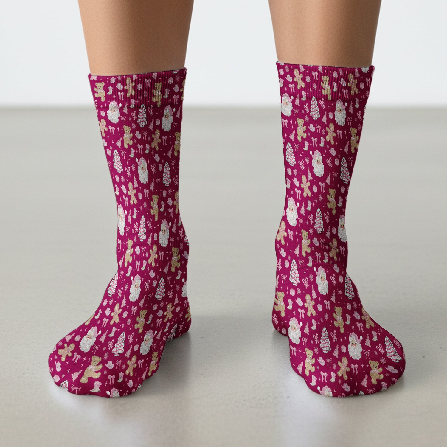 Pink Christmas Santa Gingerbread Scrub Socks, Cute Holiday Medical Pattern Sock, Breathable Fabrics Nursing Uniform