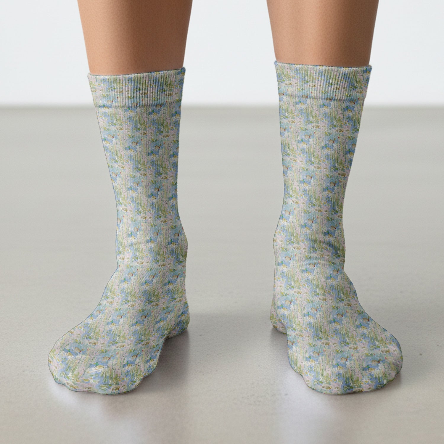 Ducks in Pond Nature Print Socks, Adult Socks for Men and Women