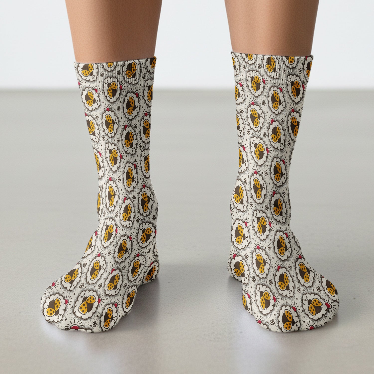 Cute Ladybug in Floral Frame Pattern Socks, Breathable Fabrics Medical Uniform
