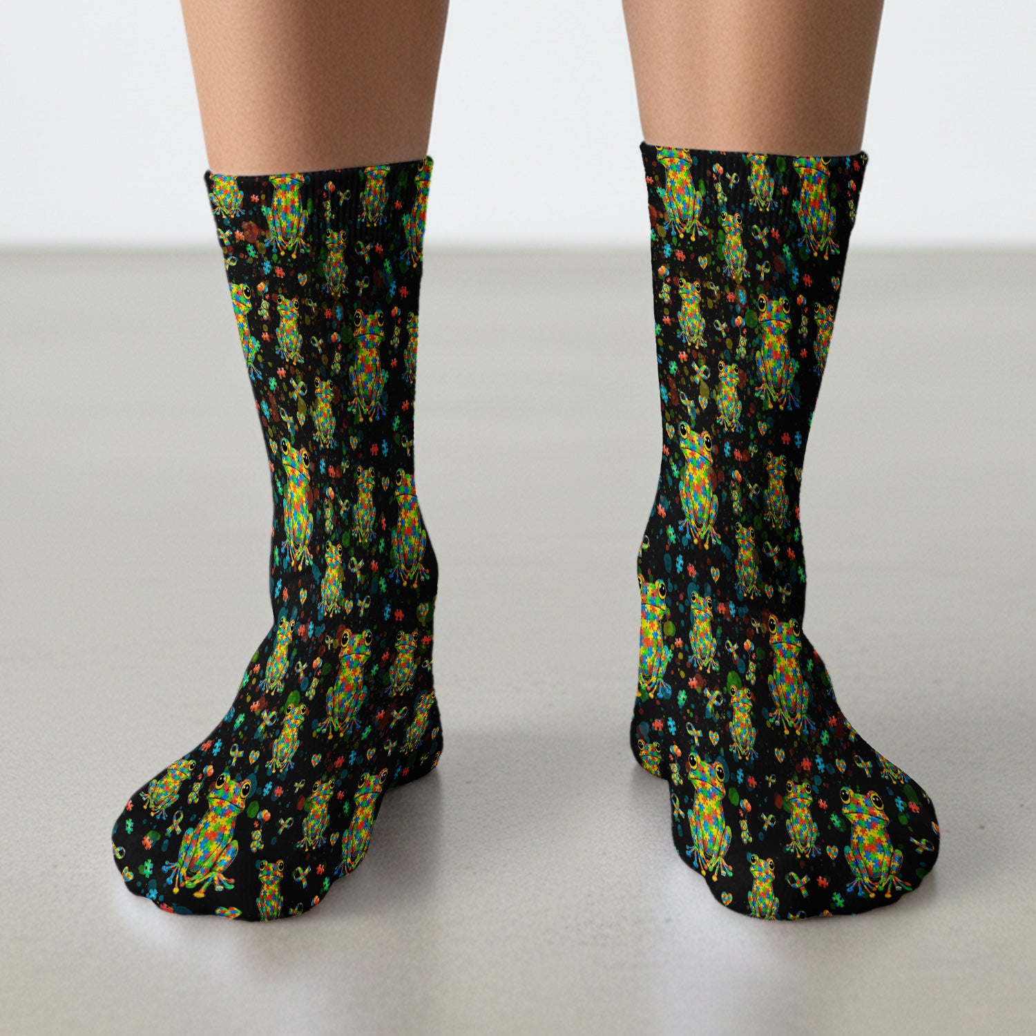 Colorful Autism Puzzle Frog Pattern Socks, Adult Socks for Men and Women