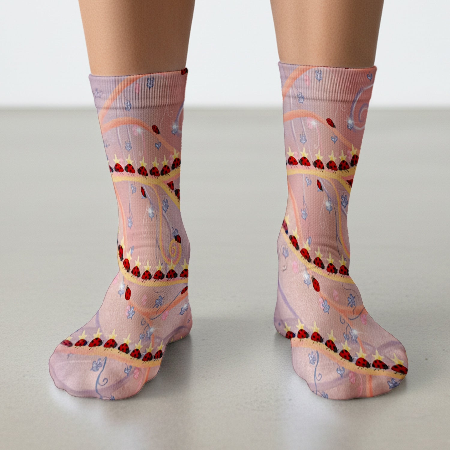 Cute Ladybug Star Vine Swirl Pattern Socks, Adult Socks for Men and Women