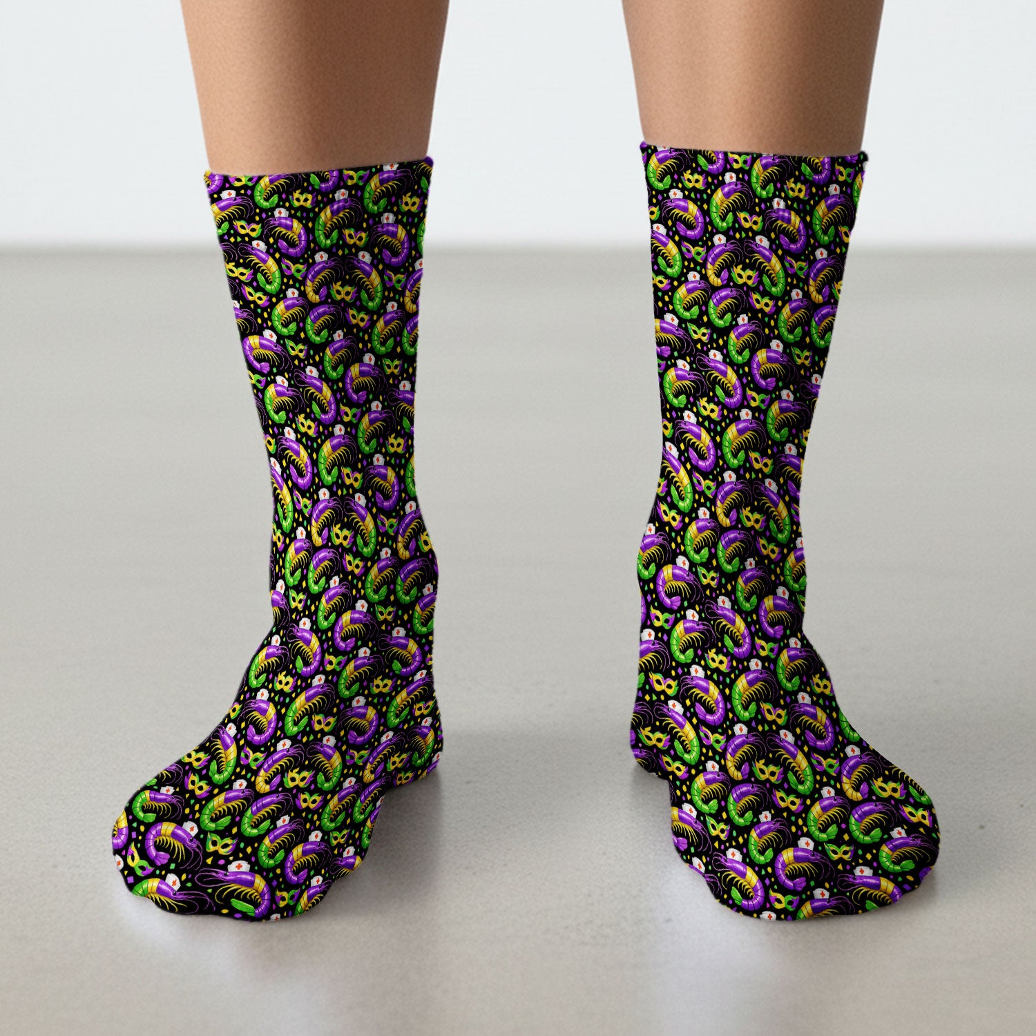 Mardi Gras Pattern Scrub Socks, Crawfish Carnival Medical Nurse Scrub Sock, Breathable Fabrics Nursing Uniform